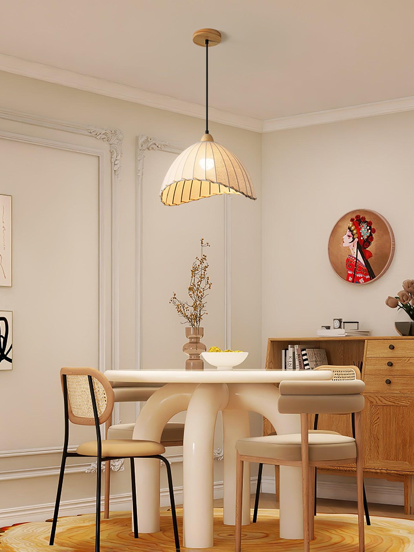 Shell Suspension Minimaliste en Bois