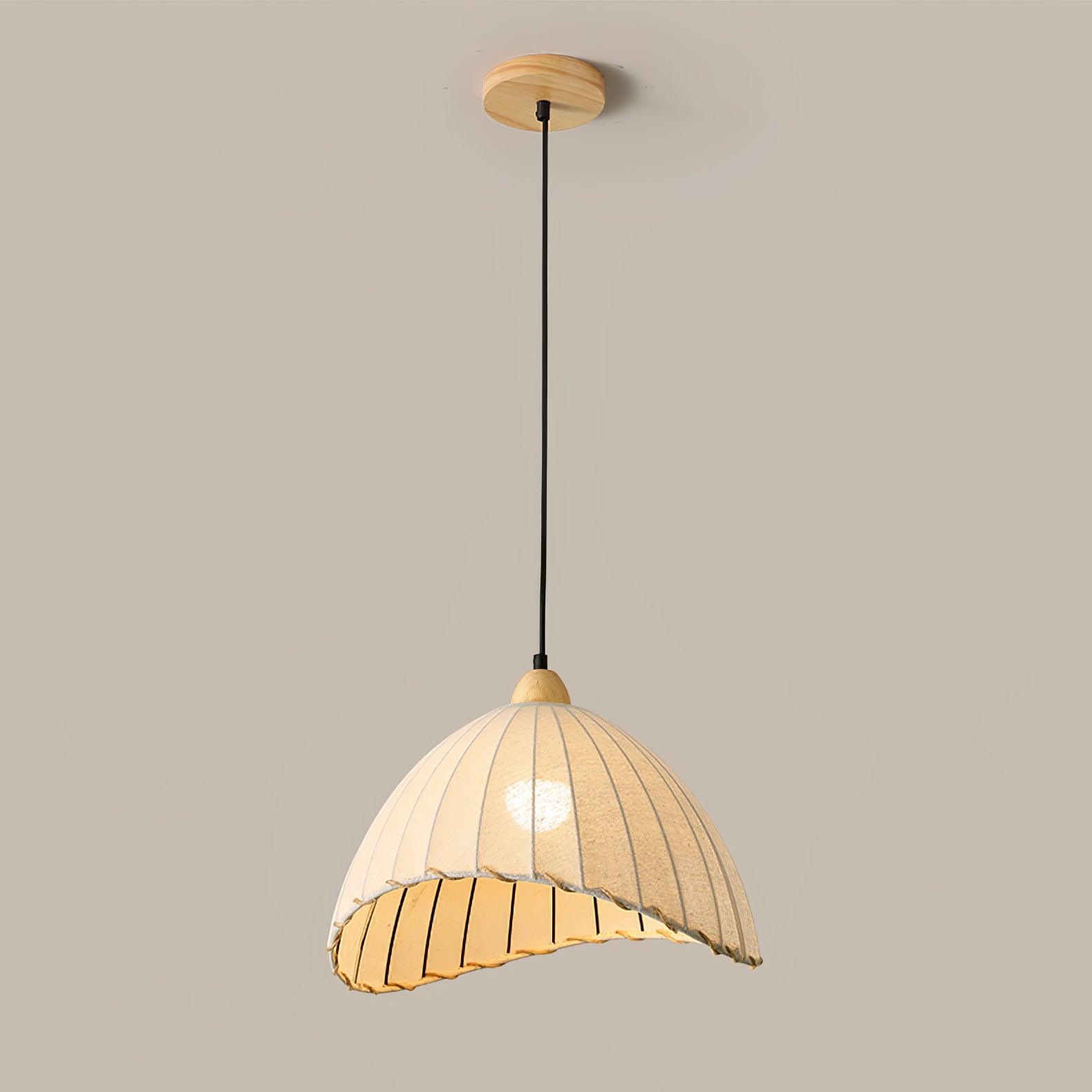 Shell Suspension Minimaliste en Bois