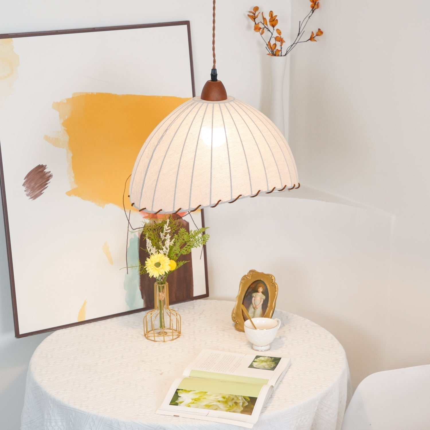Shell Suspension Minimaliste en Bois