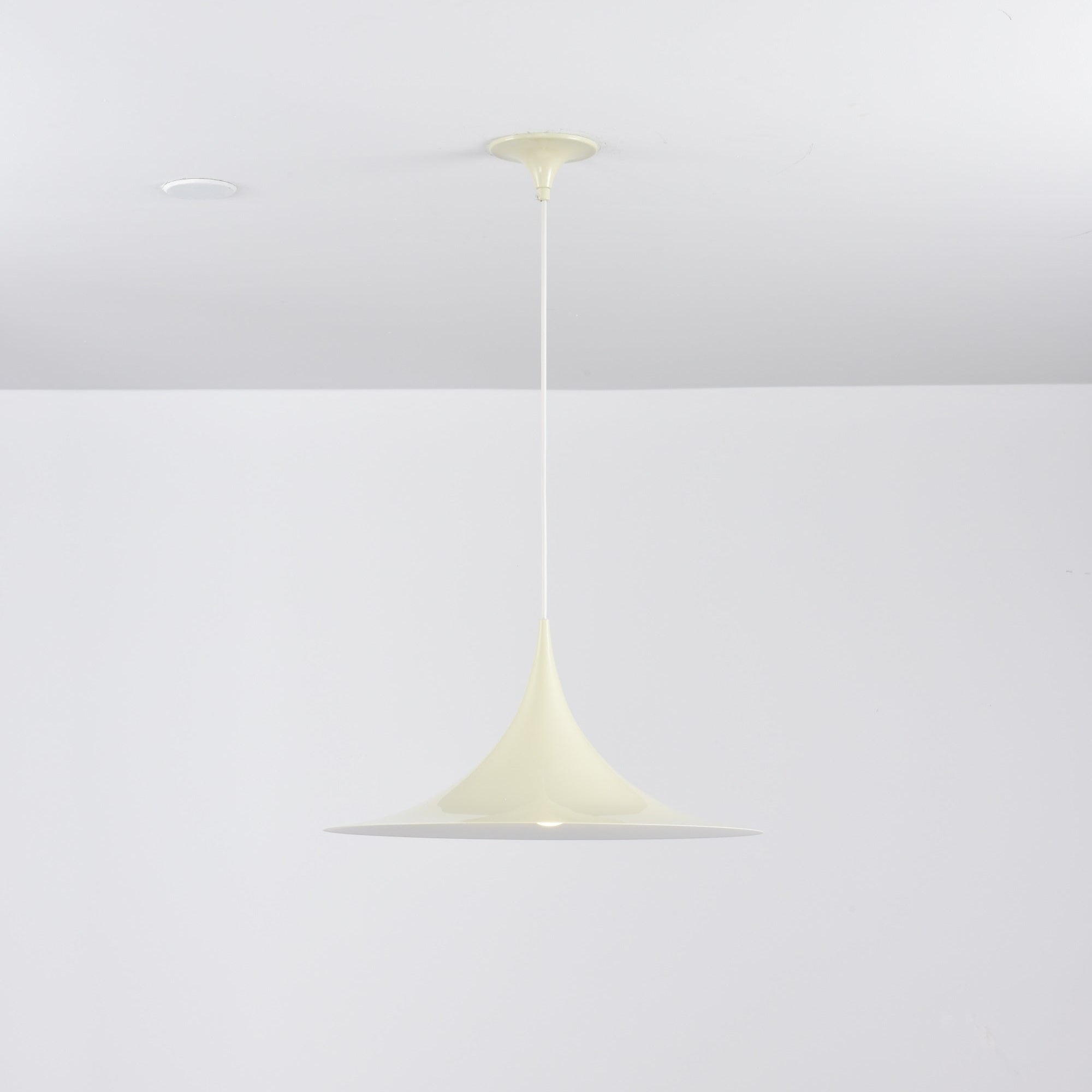 Althiran Suspension Acier Sculpturale