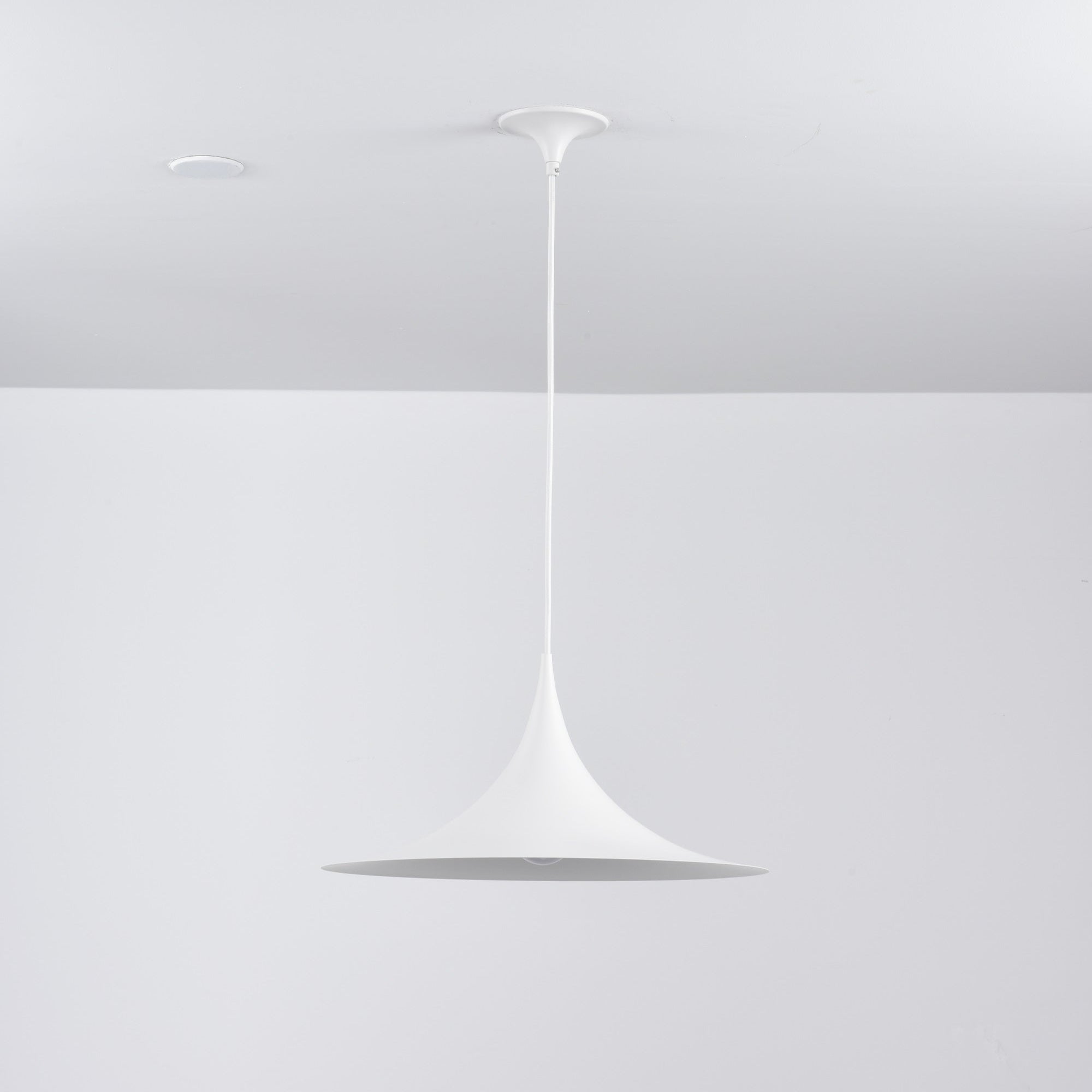 Althiran Suspension Acier Sculpturale
