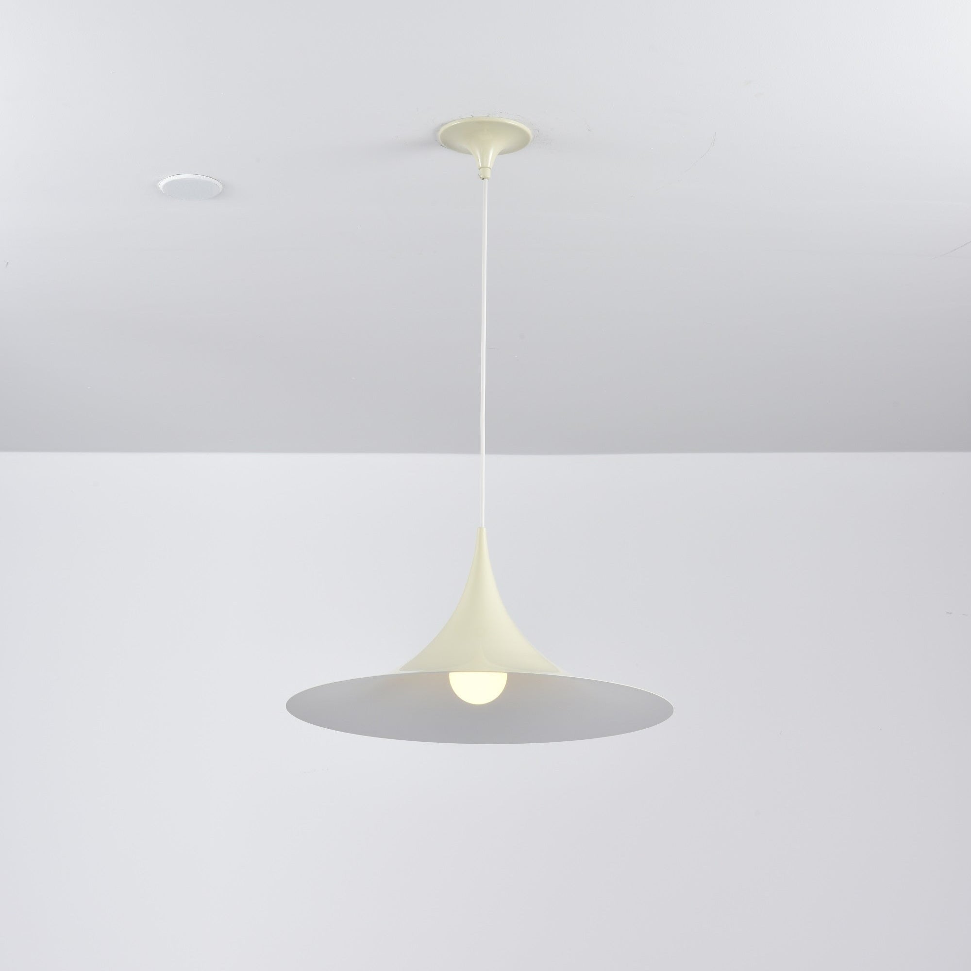 Althiran Suspension Acier Sculpturale