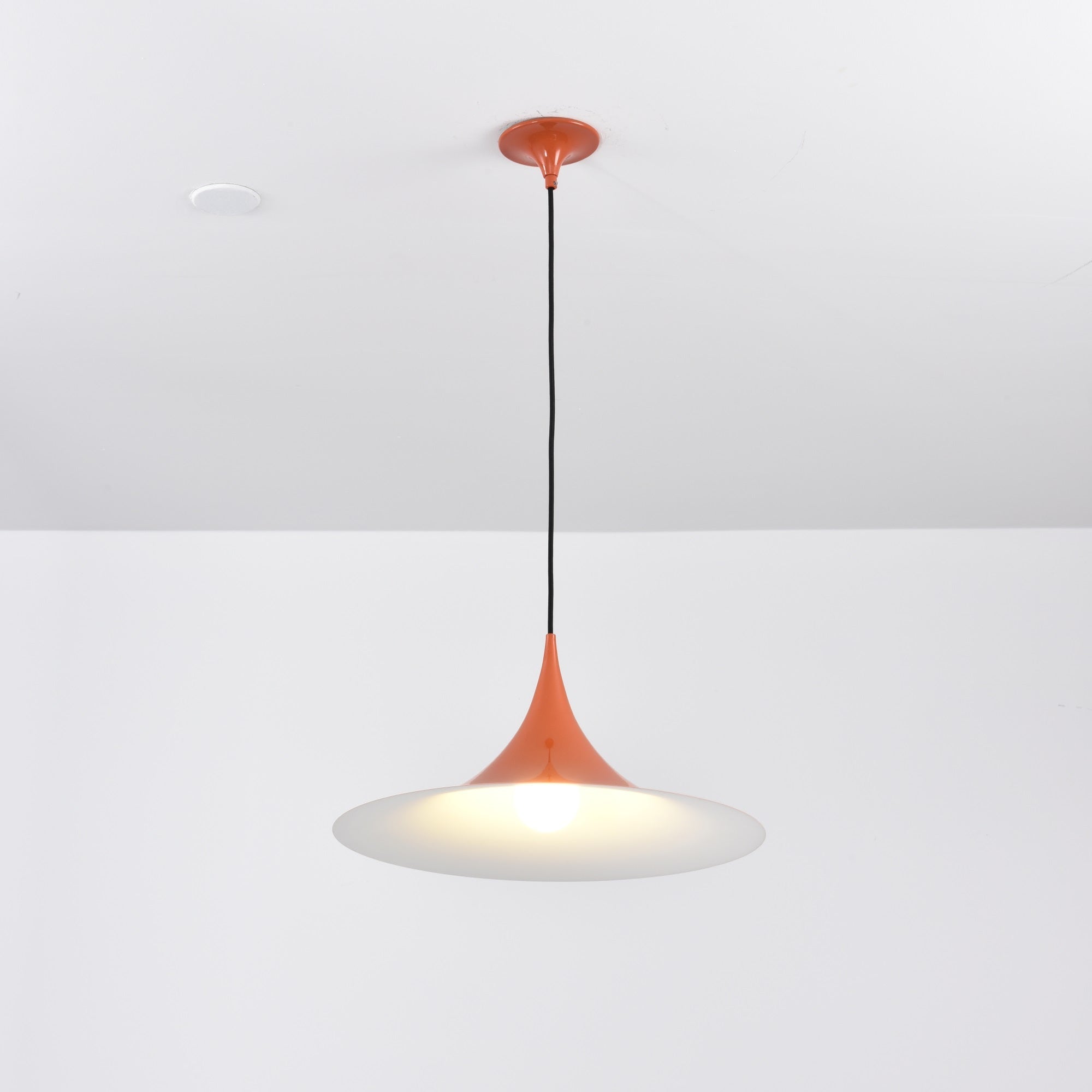 Althiran Suspension Acier Sculpturale