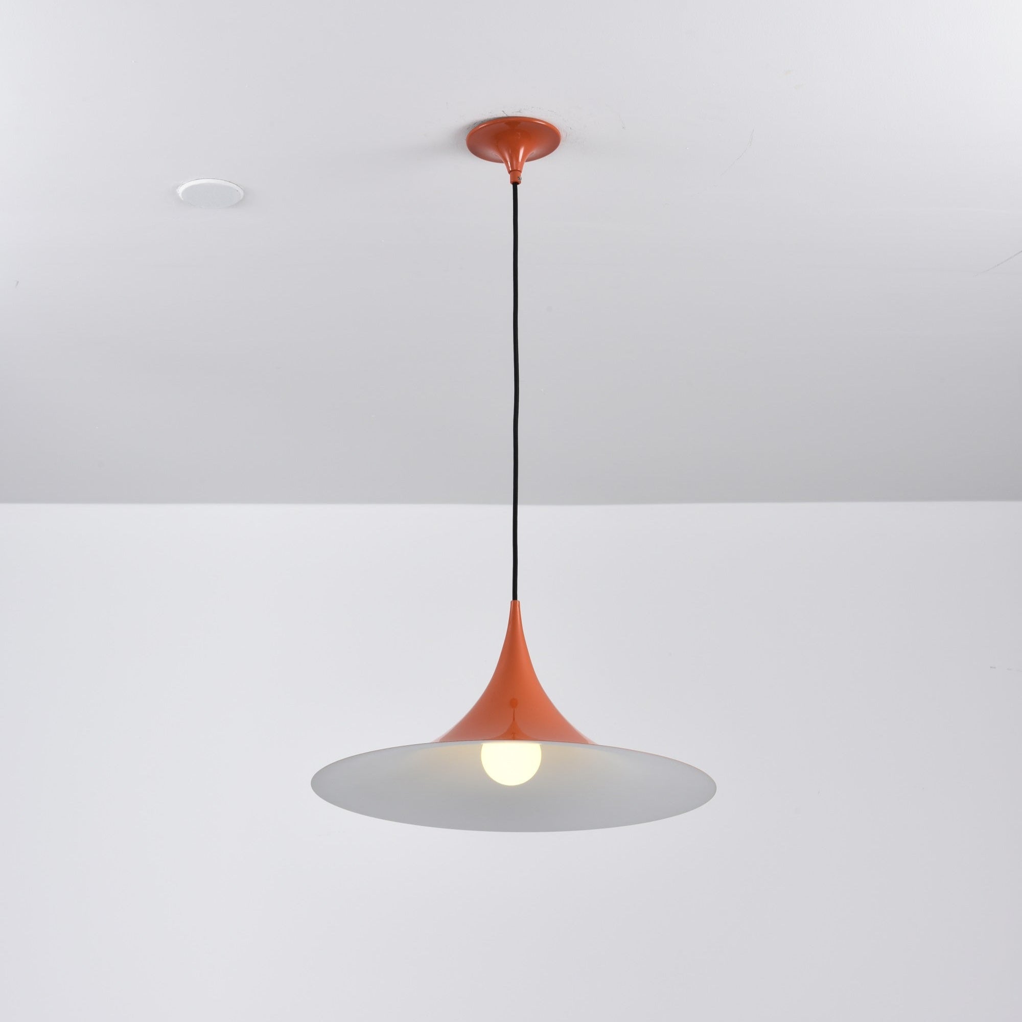 Althiran Suspension Acier Sculpturale