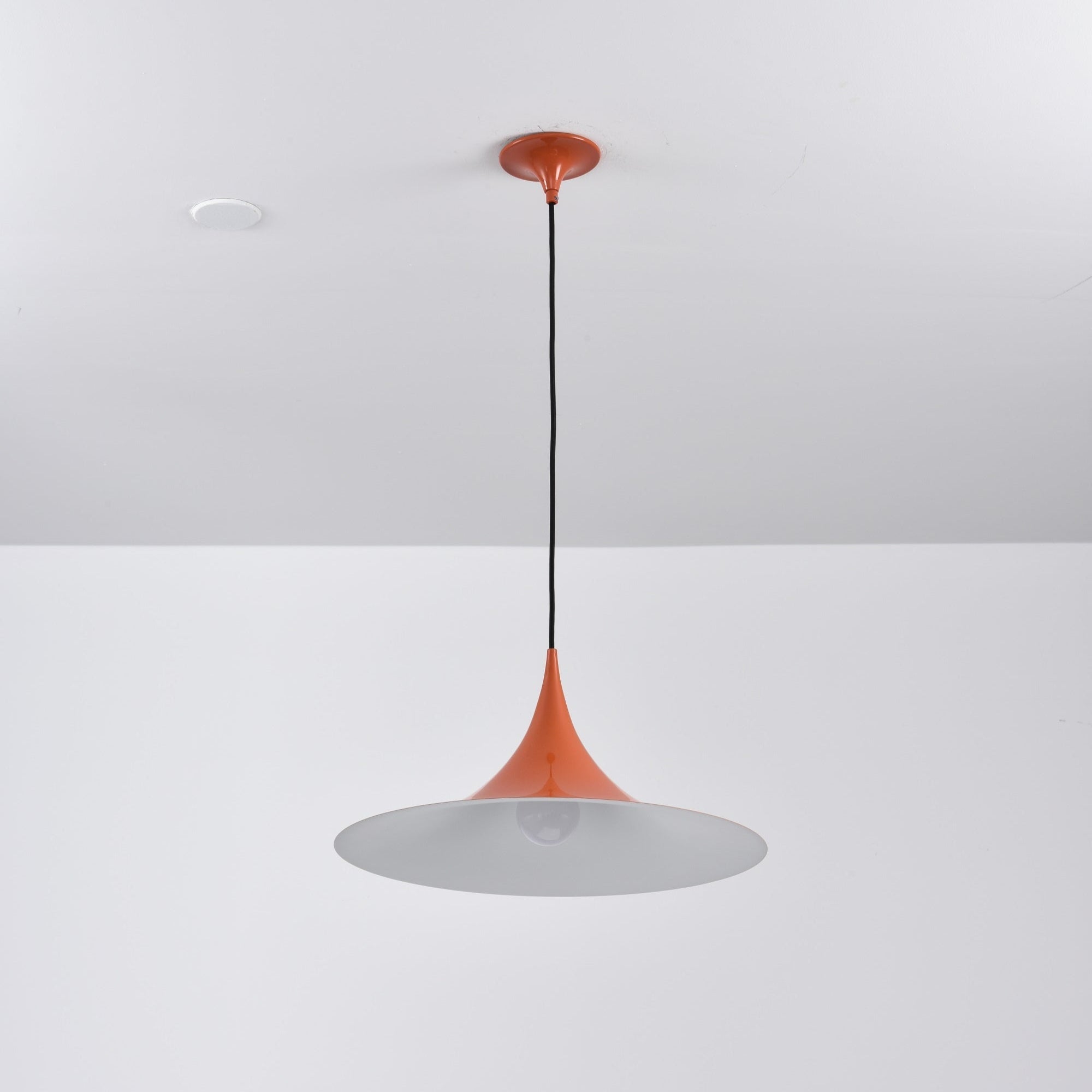 Althiran Suspension Acier Sculpturale