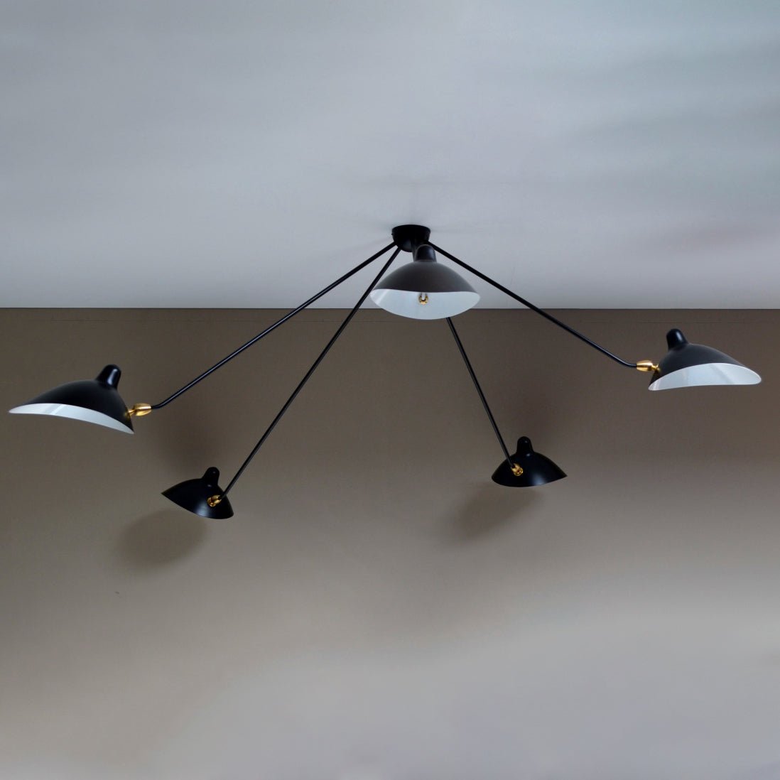 Solara Plafonnier Trois Bras Noir Sculptural