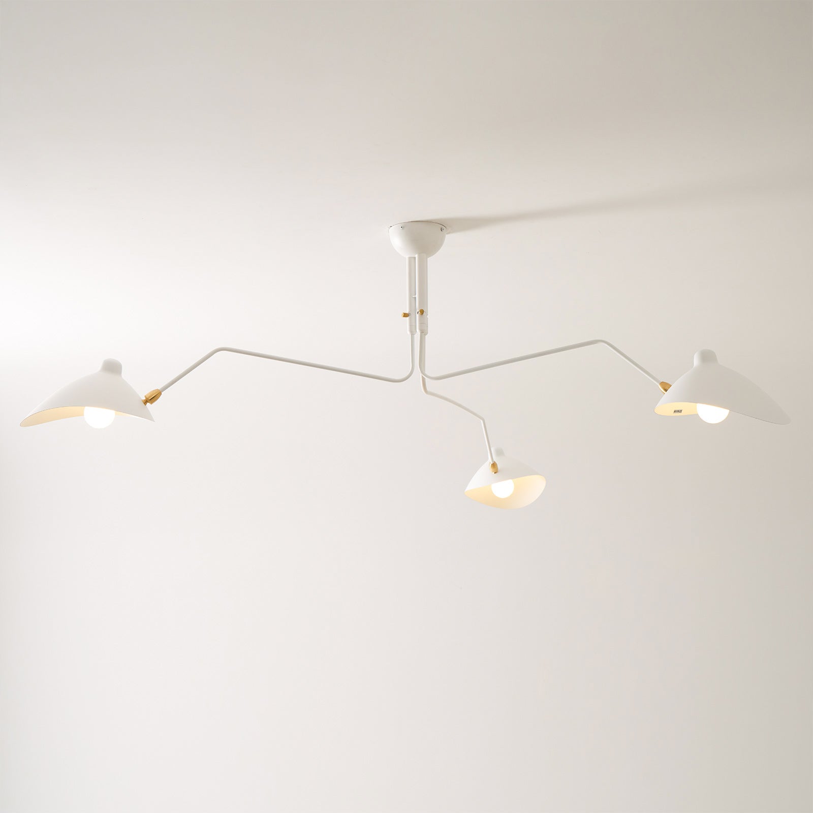 Lustra Plafonnier Trois Bras Minimaliste