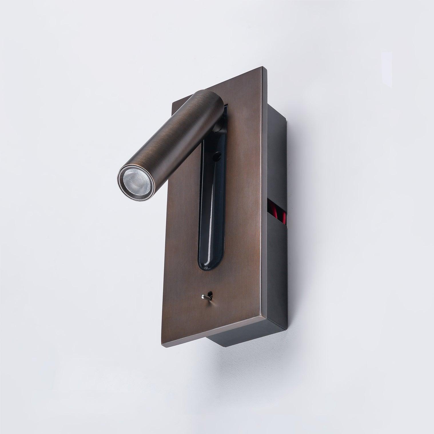 Aneko Applique Commuté LED Élégant Réglable