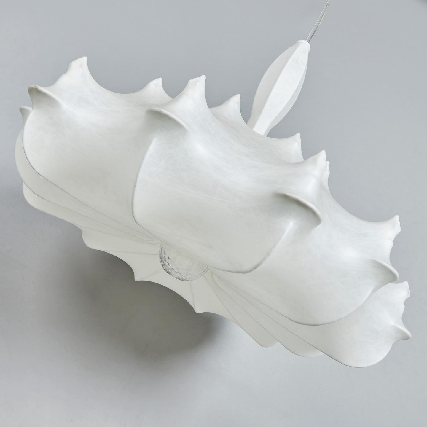 Marcel Lustra Lustre Cocoon Résine Cristal Éclat