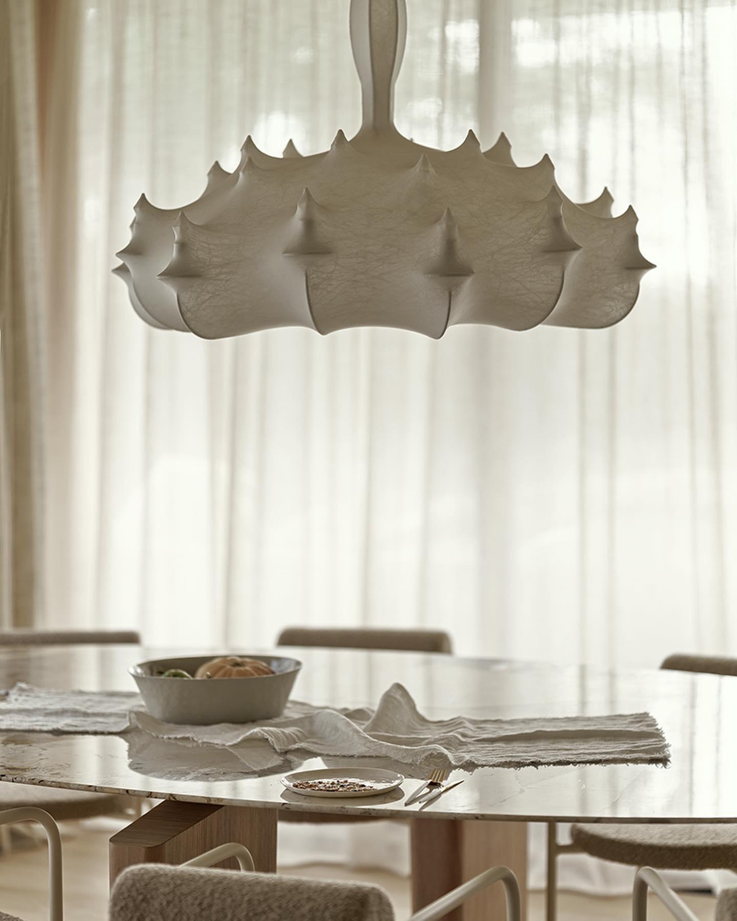 Marcel Lustra Lustre Cocoon Résine Cristal Éclat