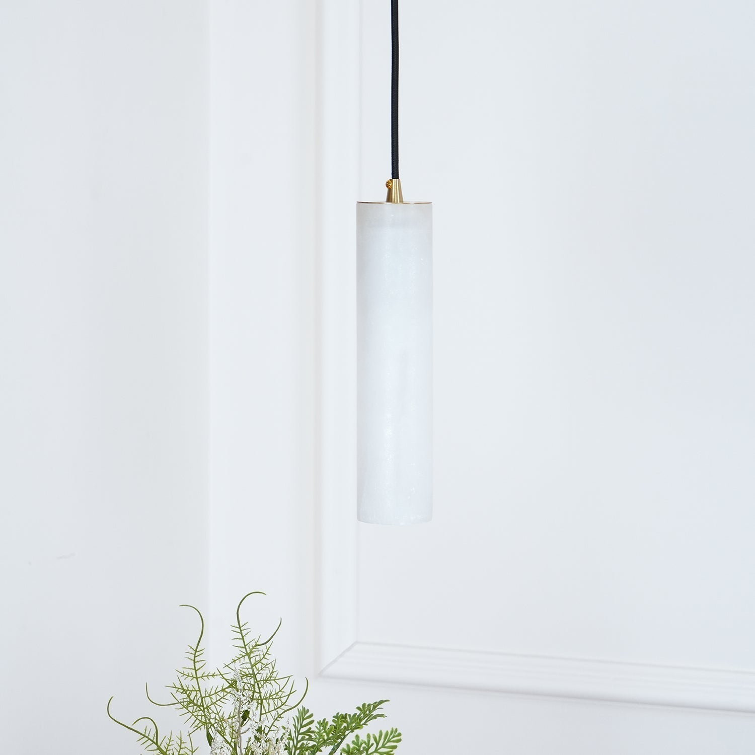 Nyxara Suspension Cluster Albâtre
