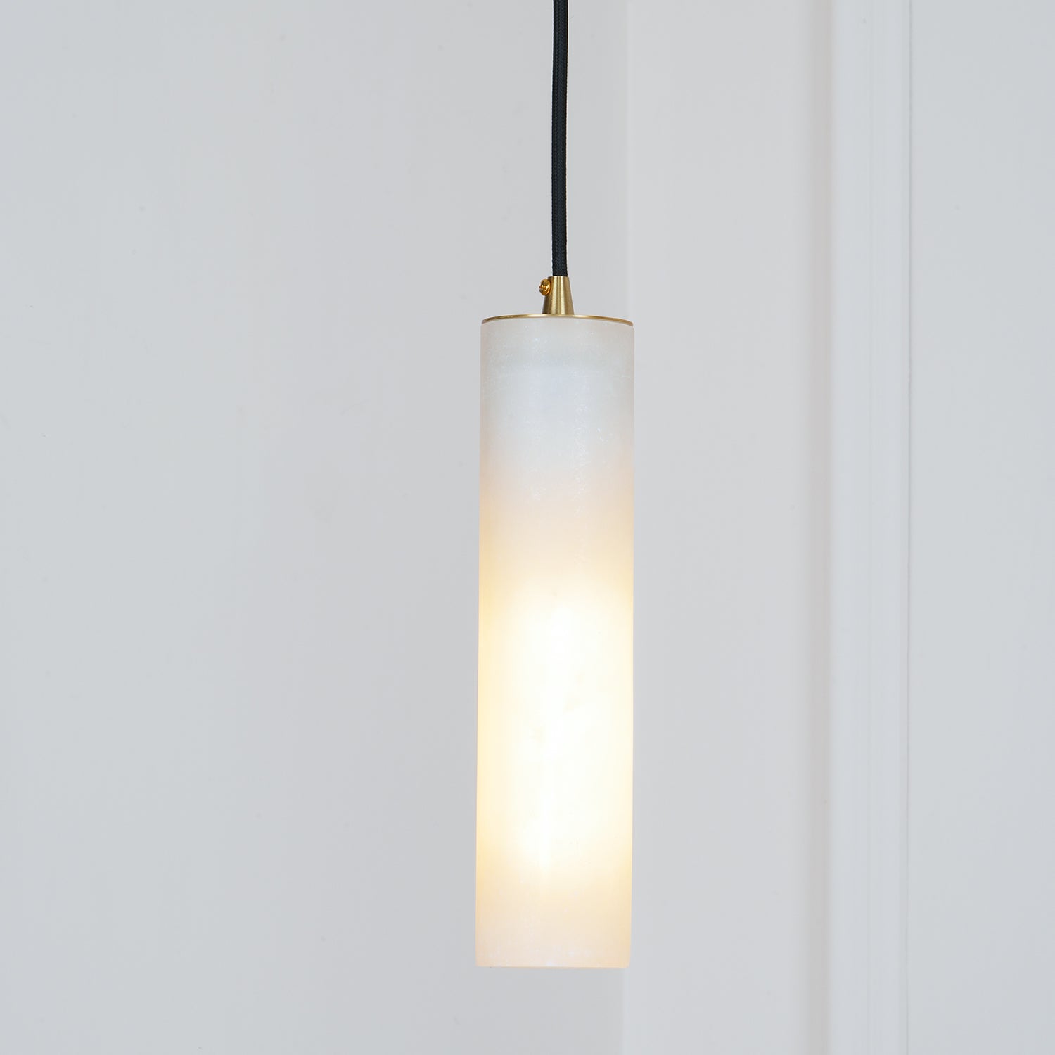 Nyxara Suspension Cluster Albâtre
