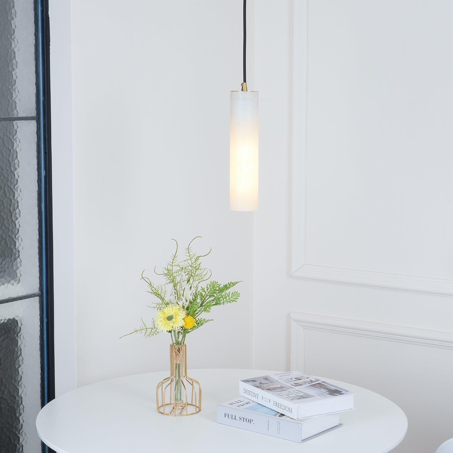 Nyxara Suspension Cluster Albâtre