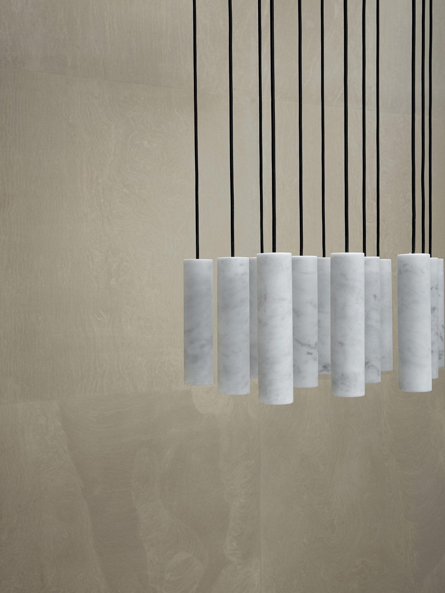Nyxara Suspension Cluster Albâtre
