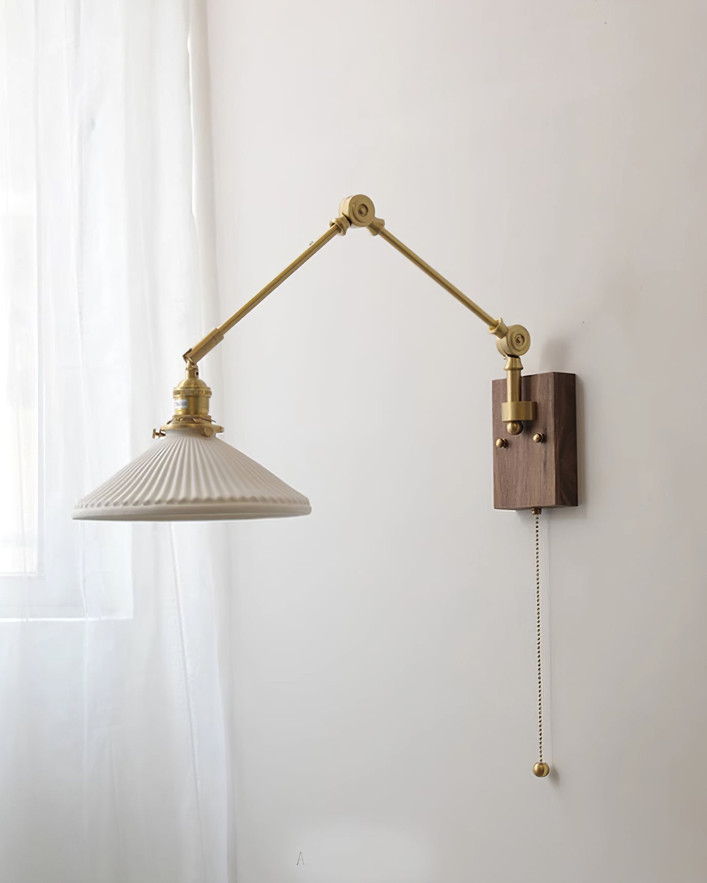 Sona Applique Murale Vintage en Noyer