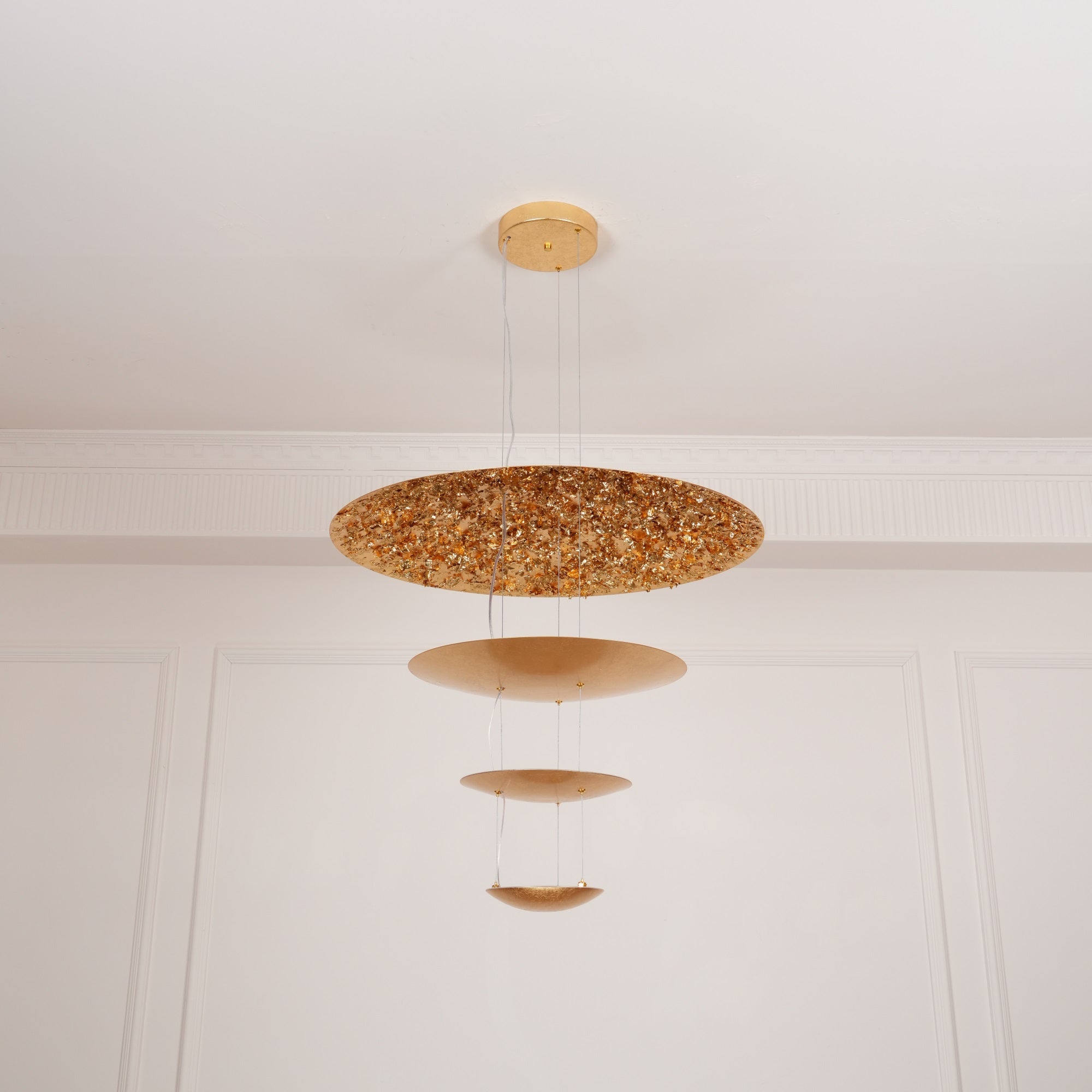Zathaara Suspension Feuilles d’Or Étagées