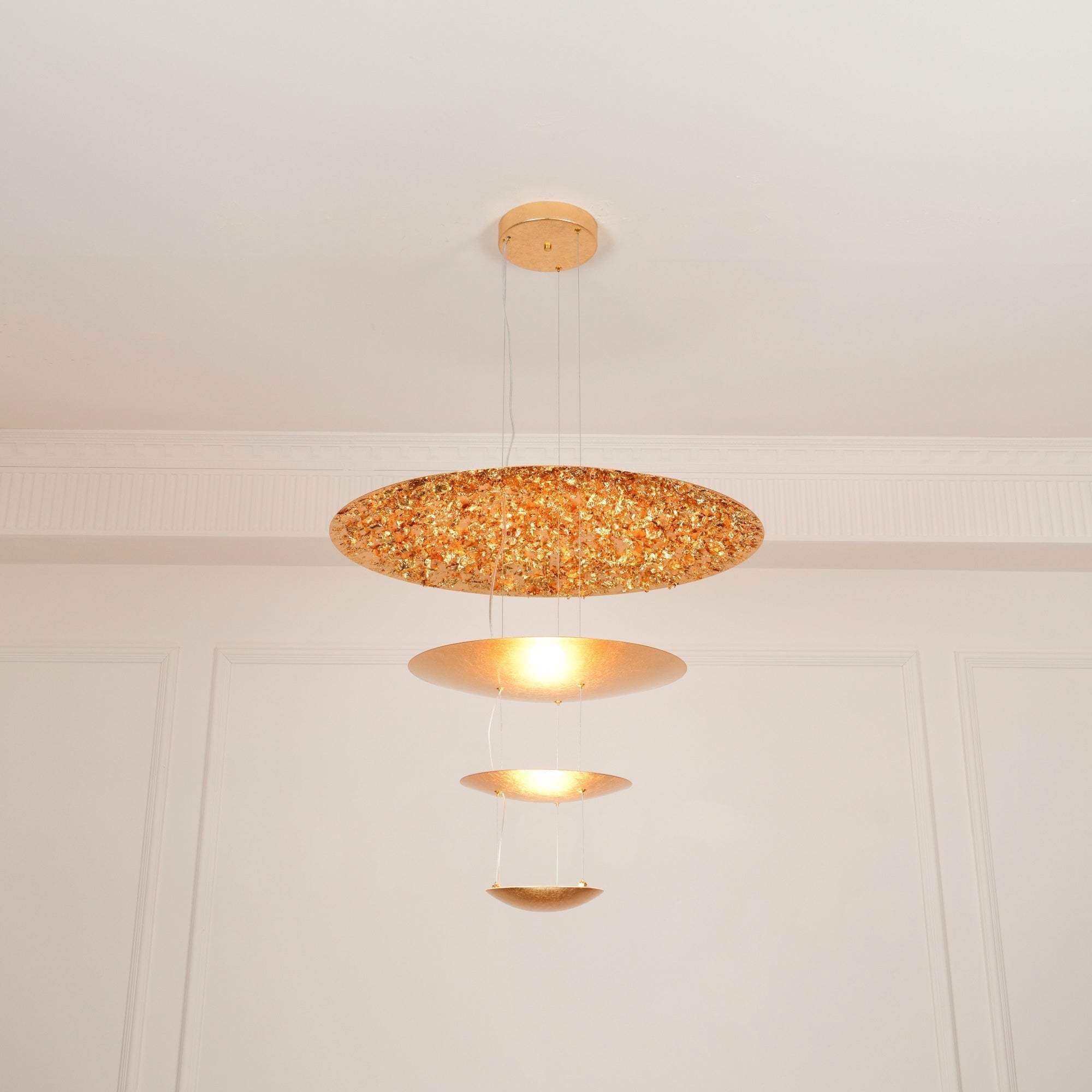 Zathaara Suspension Feuilles d’Or Étagées