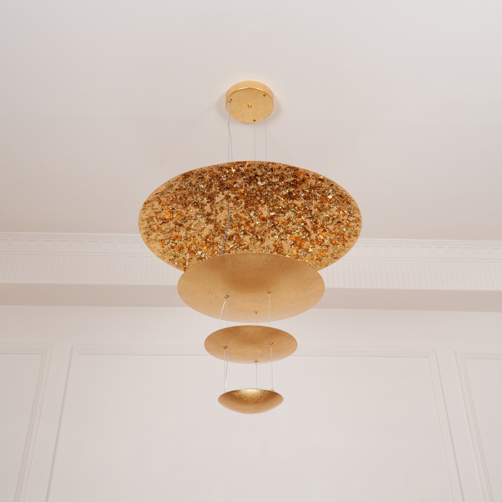 Zathaara Suspension Feuilles d’Or Étagées