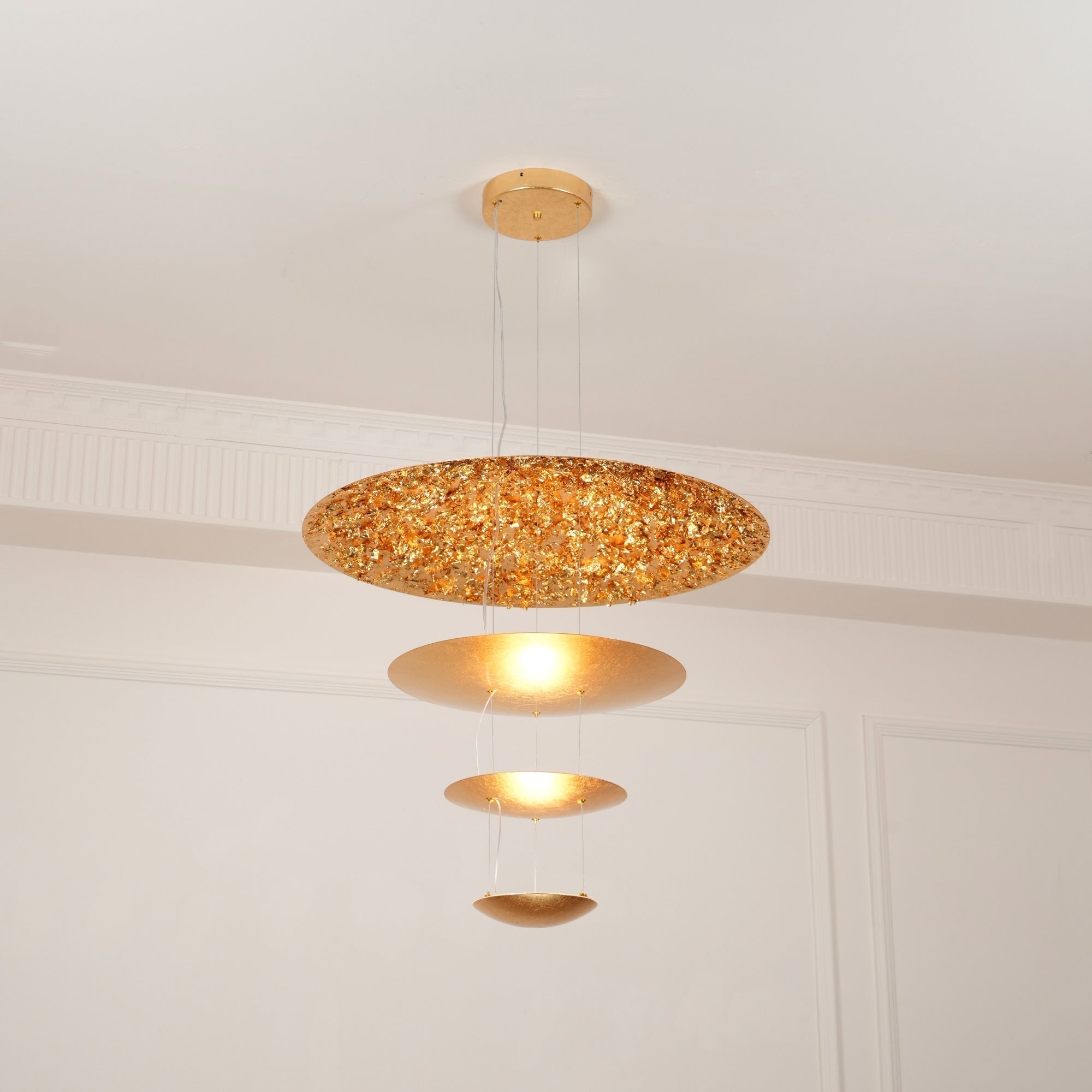 Zathaara Suspension Feuilles d’Or Étagées
