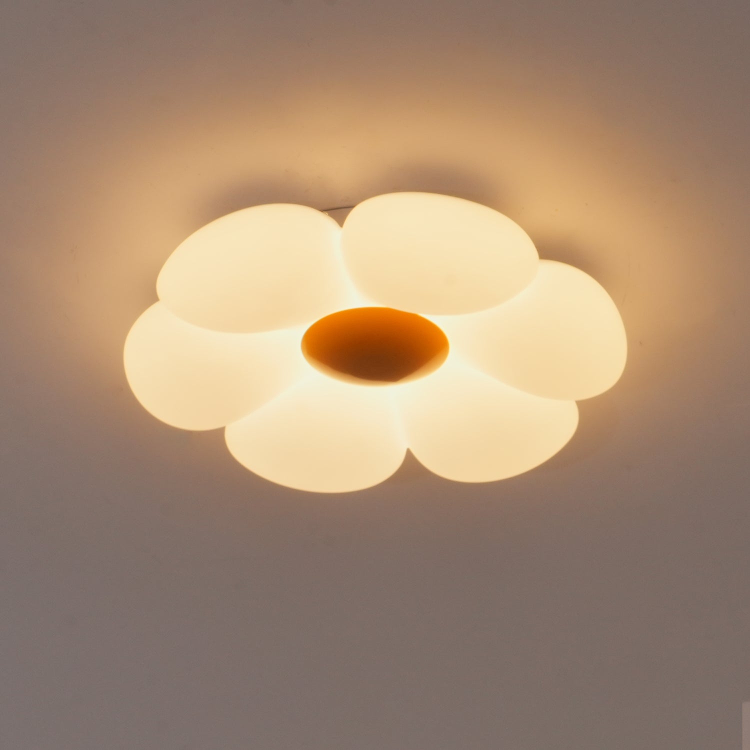 Solara Plafonnier Fleur à Six Pétales pour Chambre d'Enfant