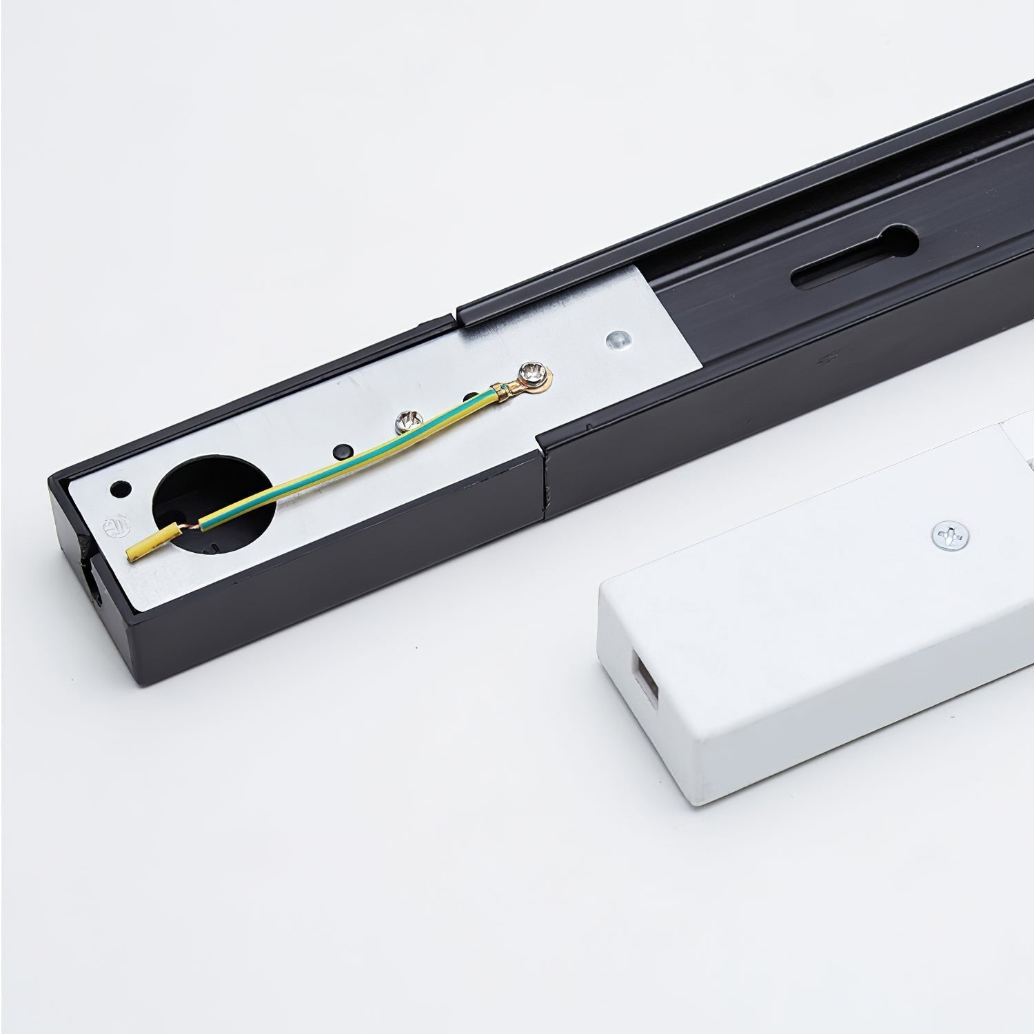 Solara Plafonnier Cylindre Élégant avec Style Minimaliste