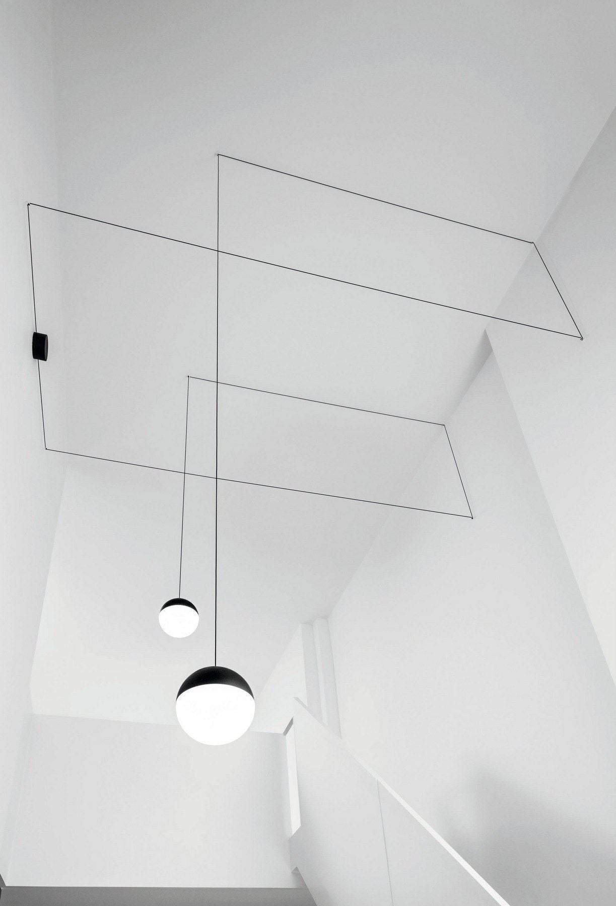 Kavira Suspension Plastique Minimaliste