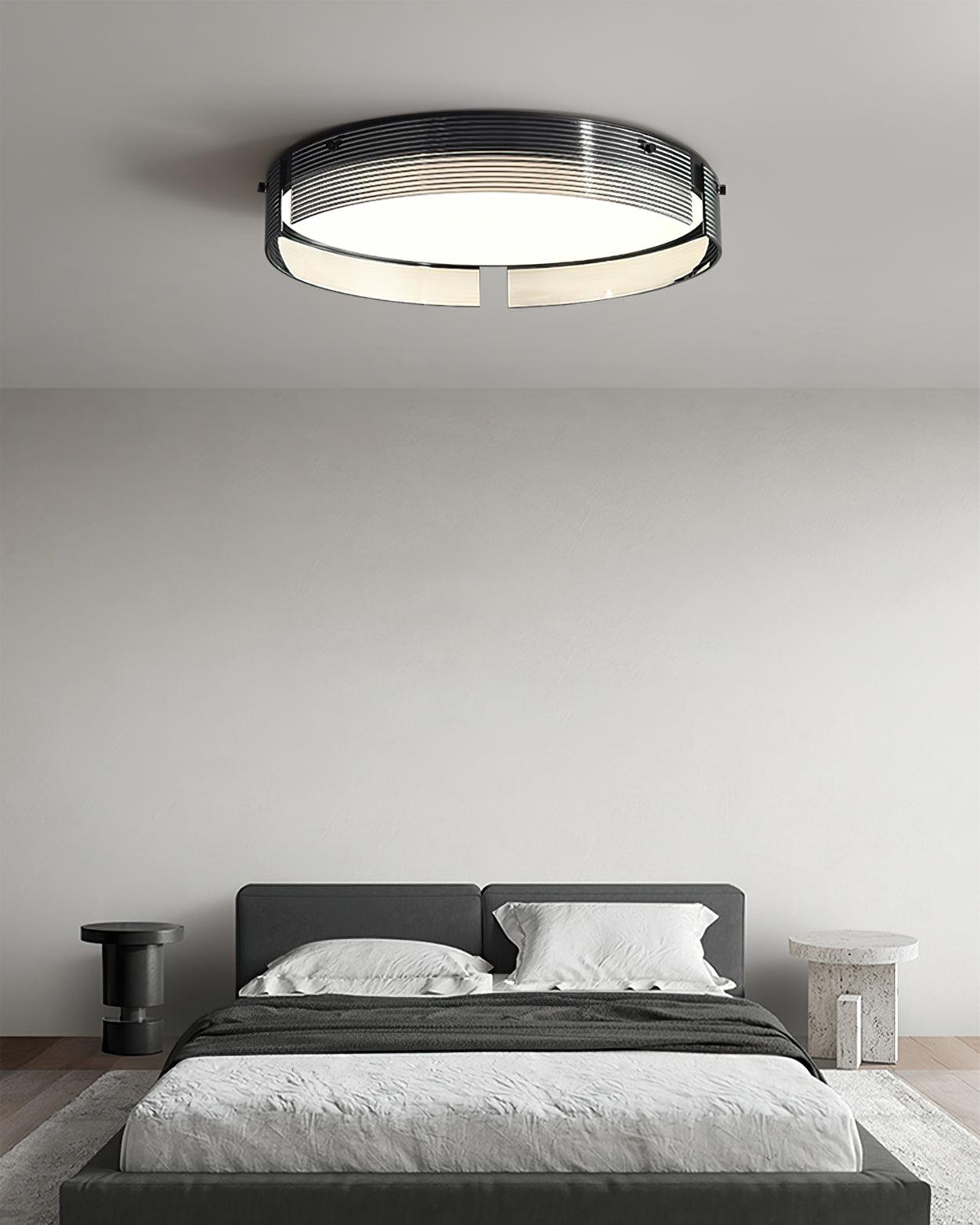 Stripe Lustre Plafonnier Moderne Laiton Lignes Élégantes