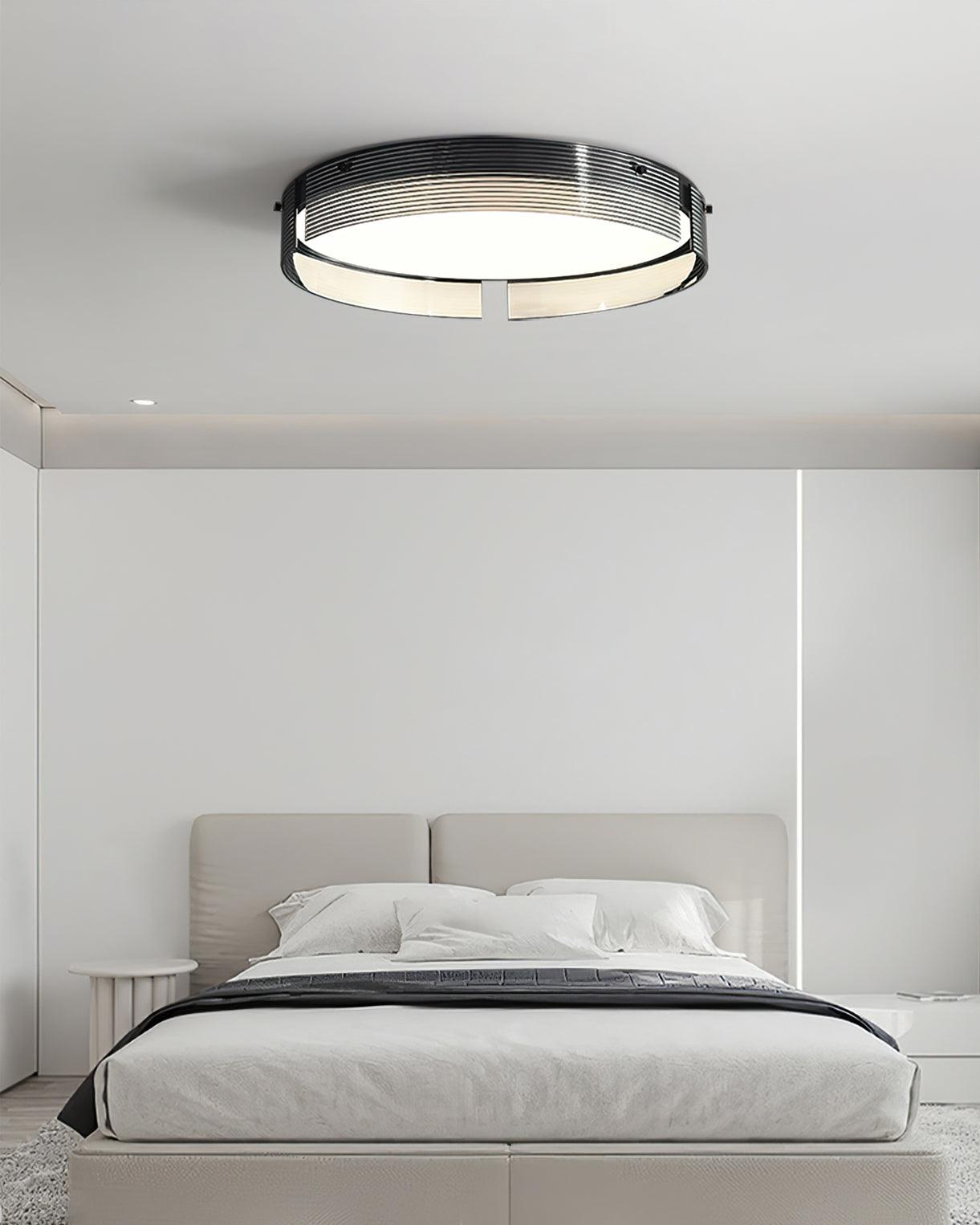 Stripe Lustre Plafonnier Moderne Laiton Lignes Élégantes