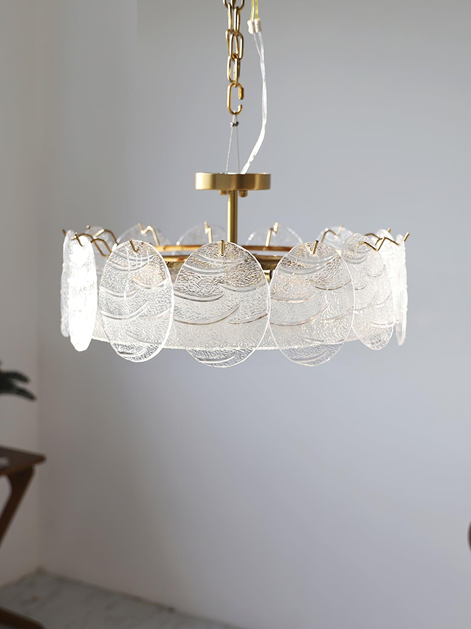 Lustra Lampe De Plafond Avec Finition Dorée Et Verre Strié