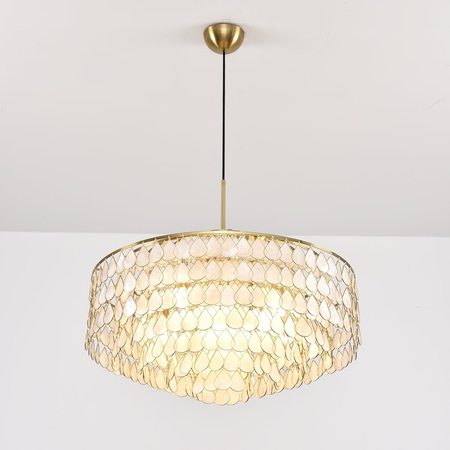 Mateo Lustre Élégant de Luxe