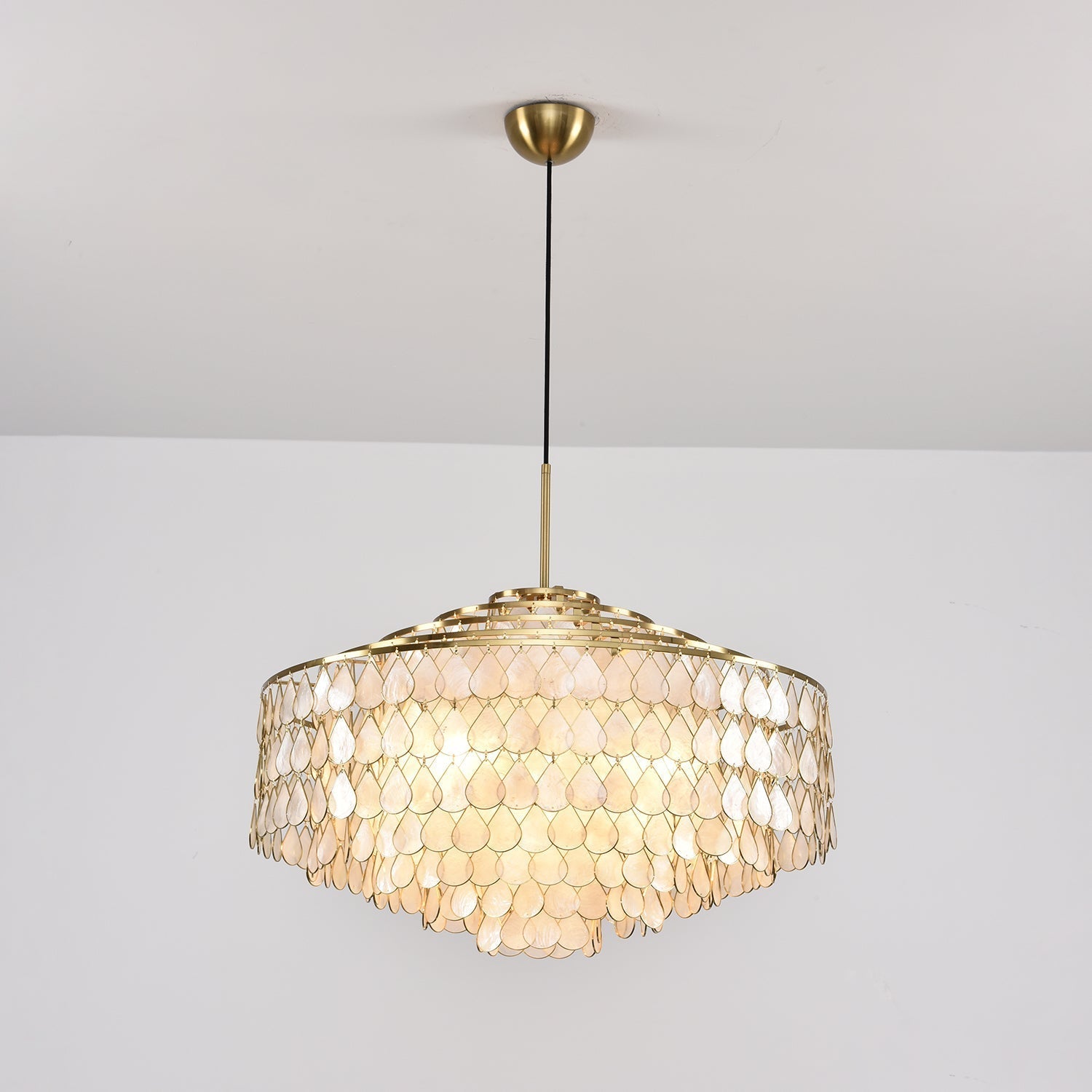 Mateo Lustre Élégant de Luxe