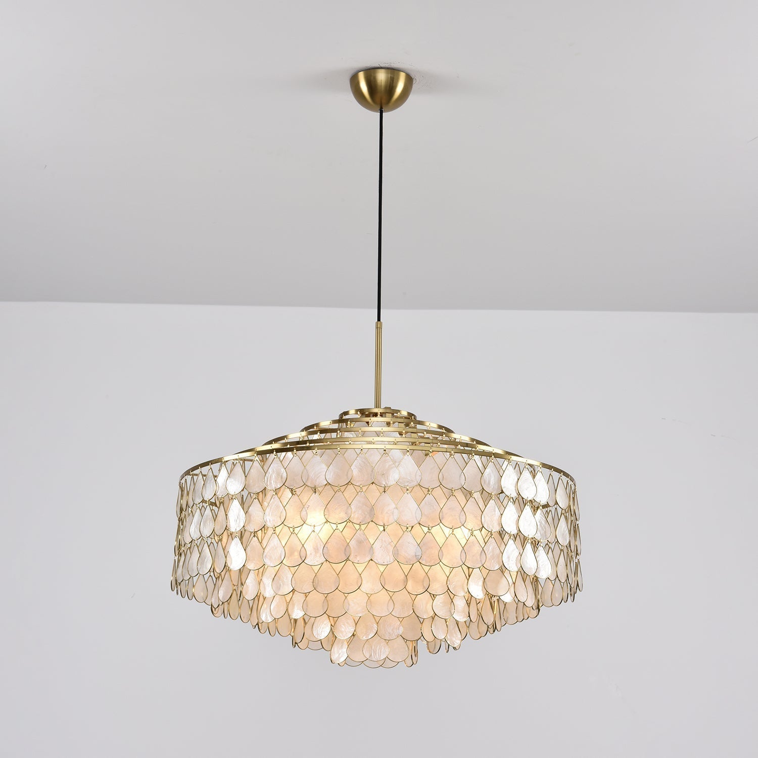 Mateo Lustre Élégant de Luxe
