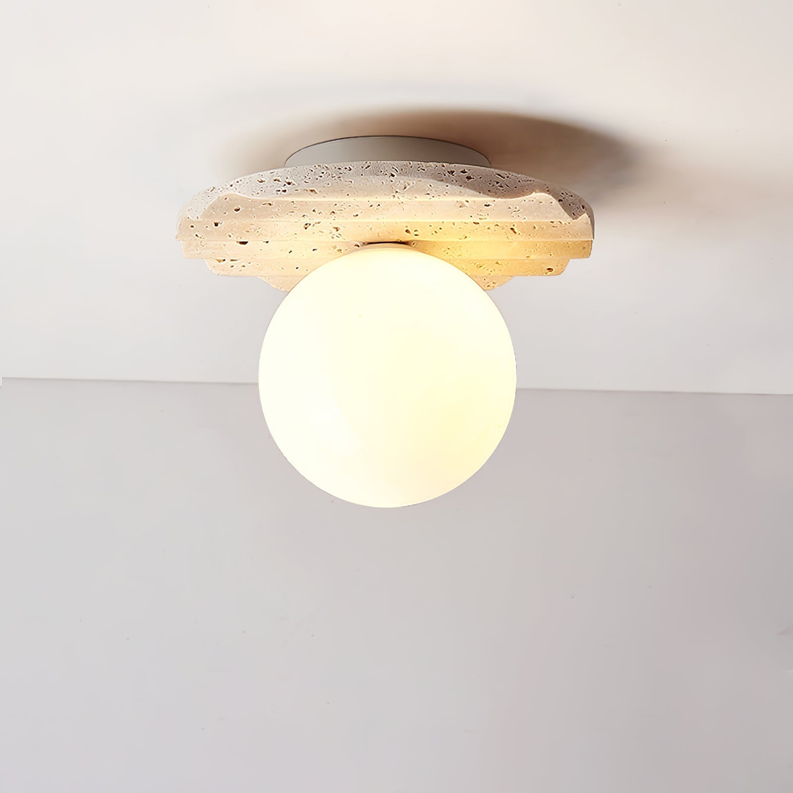 Aura Lumière de Plafond Ondulée en Travertin