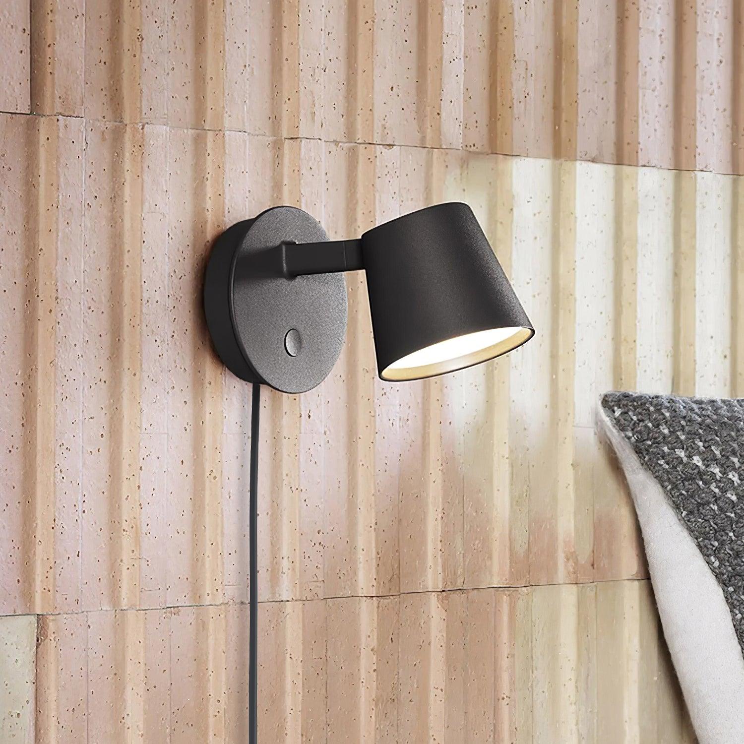 Olmirara Modern Minimalist Plug-In Wall Lamp
