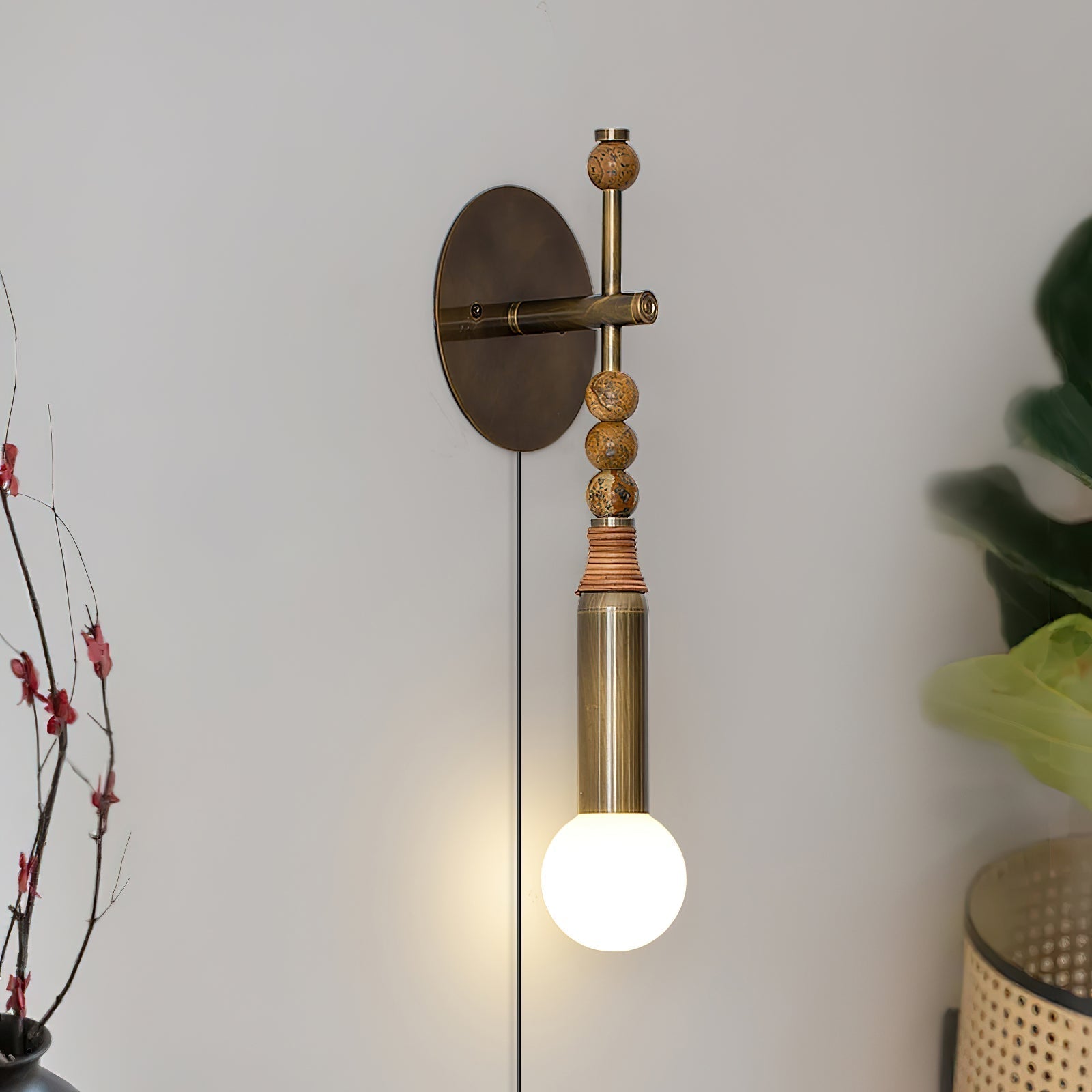 Vadorora Premium Elegance Plug-in Marble Wall Lamp