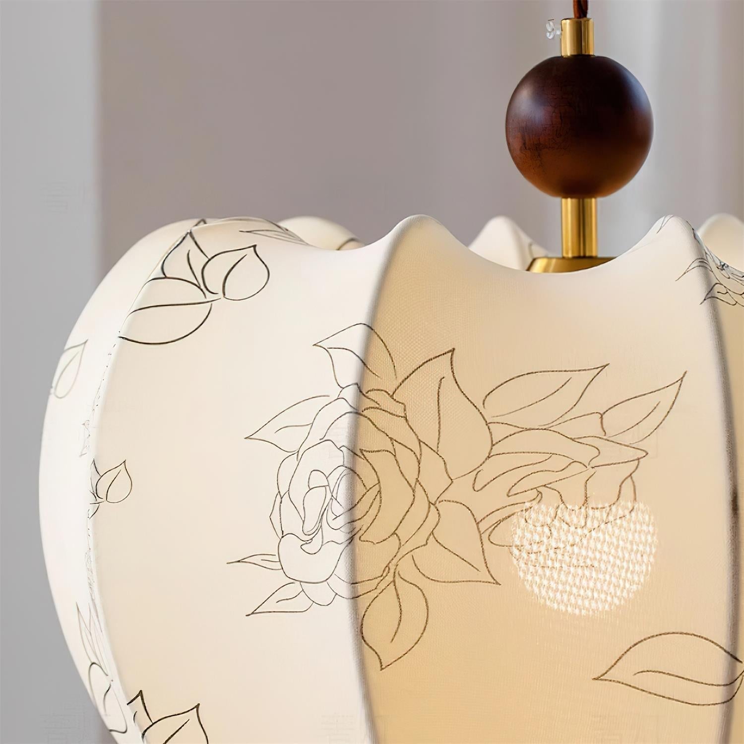 Tonio Suspension Florale Courbée Élégante