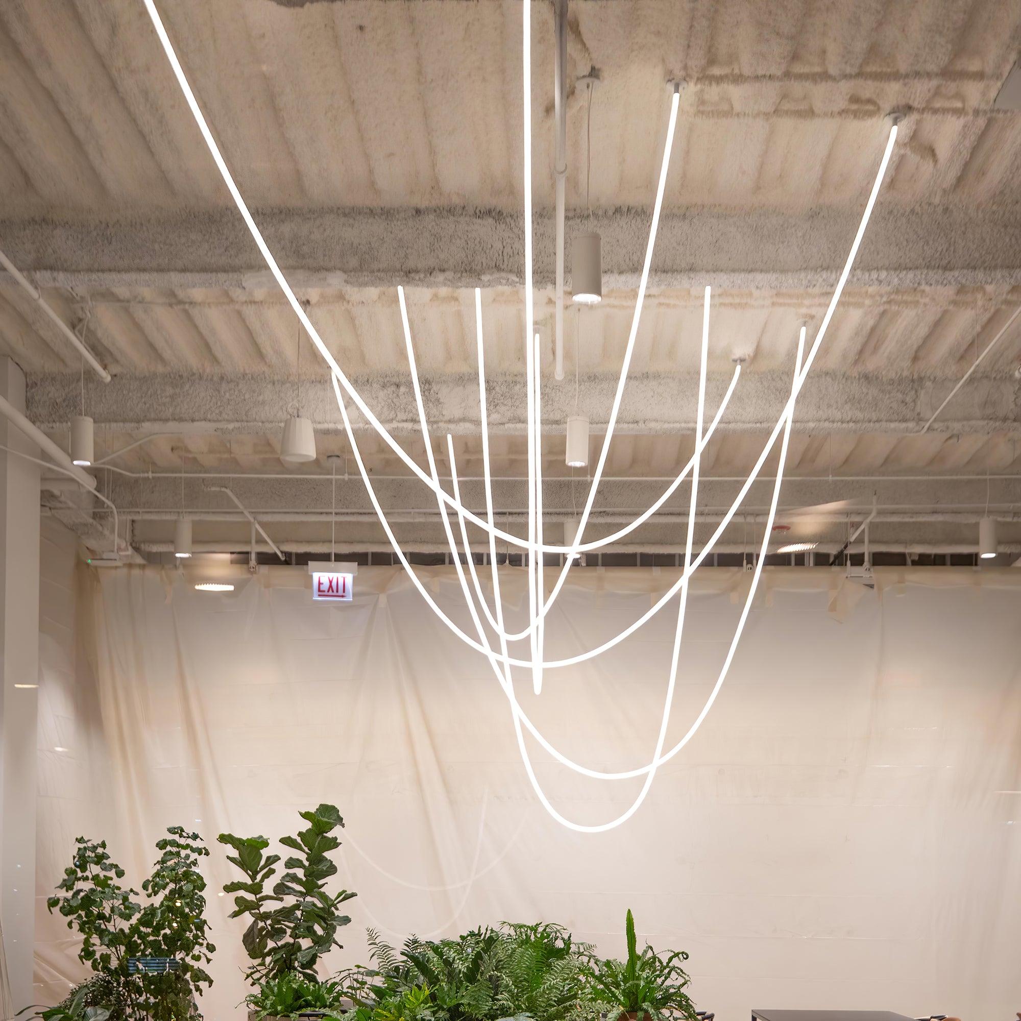Solara Suspension Courbe Flexible Silicone Laiton