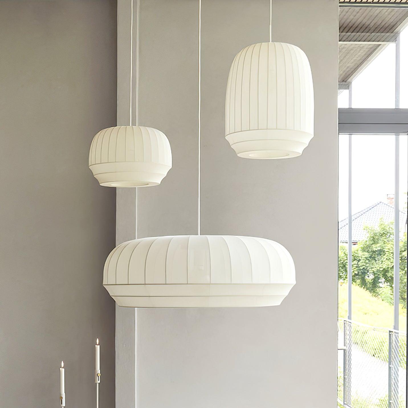 Suspension Luminaire Soie Abat-jour Blanc Tissu Lignes Verticales Doux Moderne Minimaliste