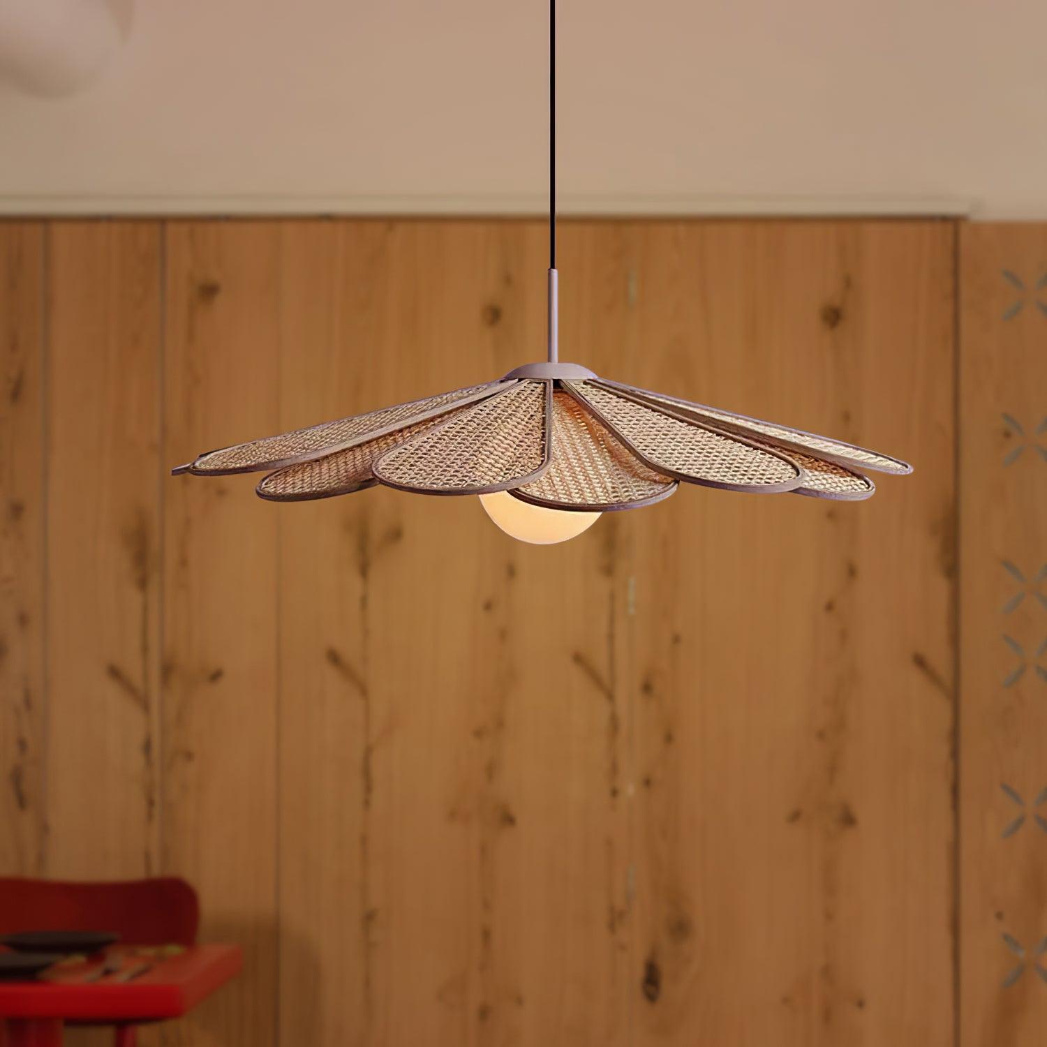 Luma Suspension Abat-jour Pétale Rattan