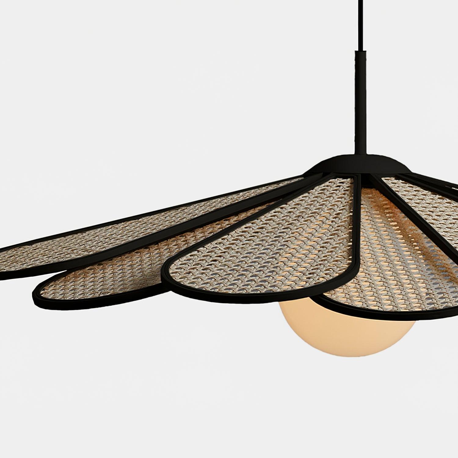 Luma Suspension Abat-jour Pétale Rattan
