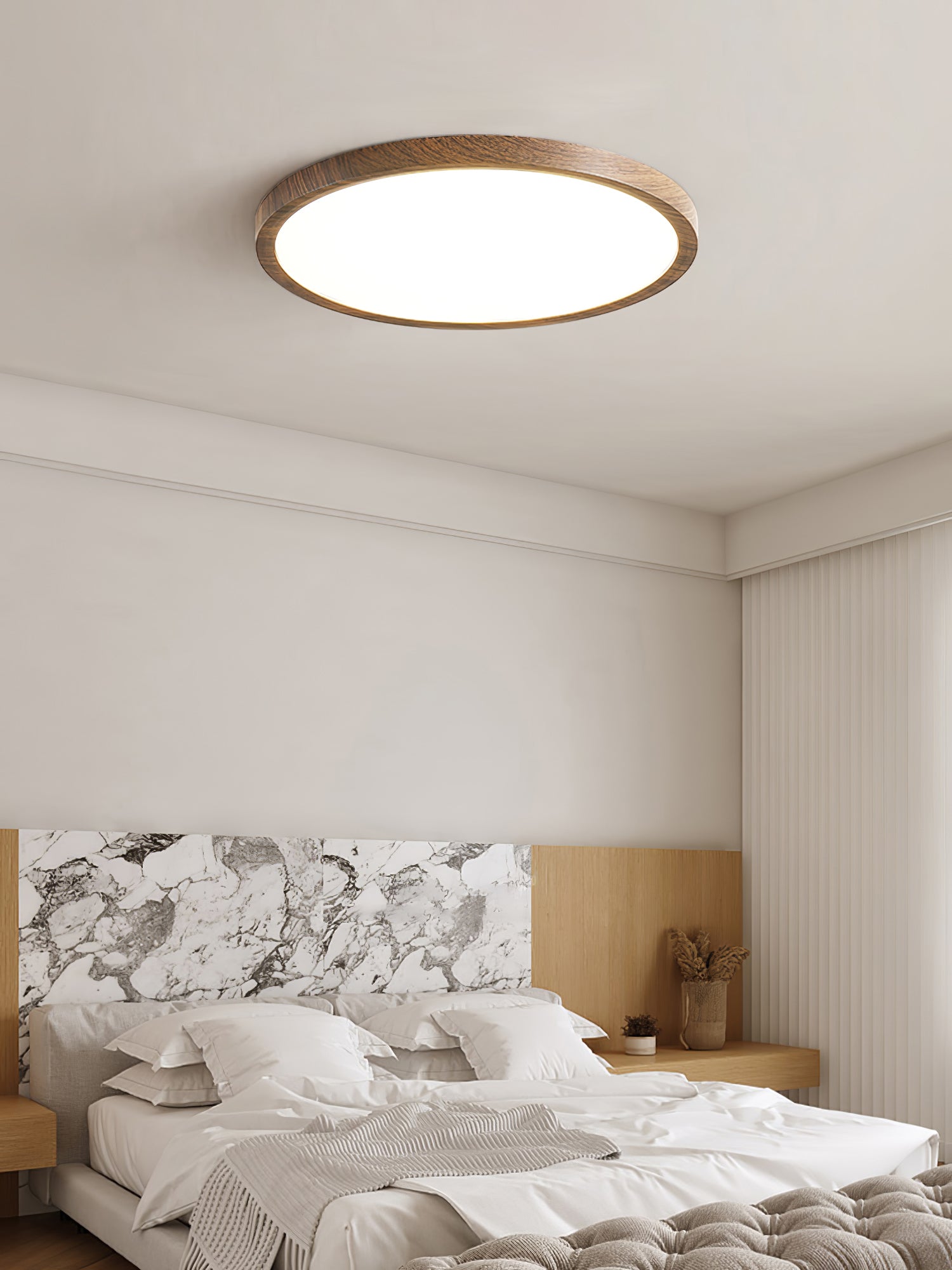 Solara Plafonnier Rond Fin en Noyer Minimaliste