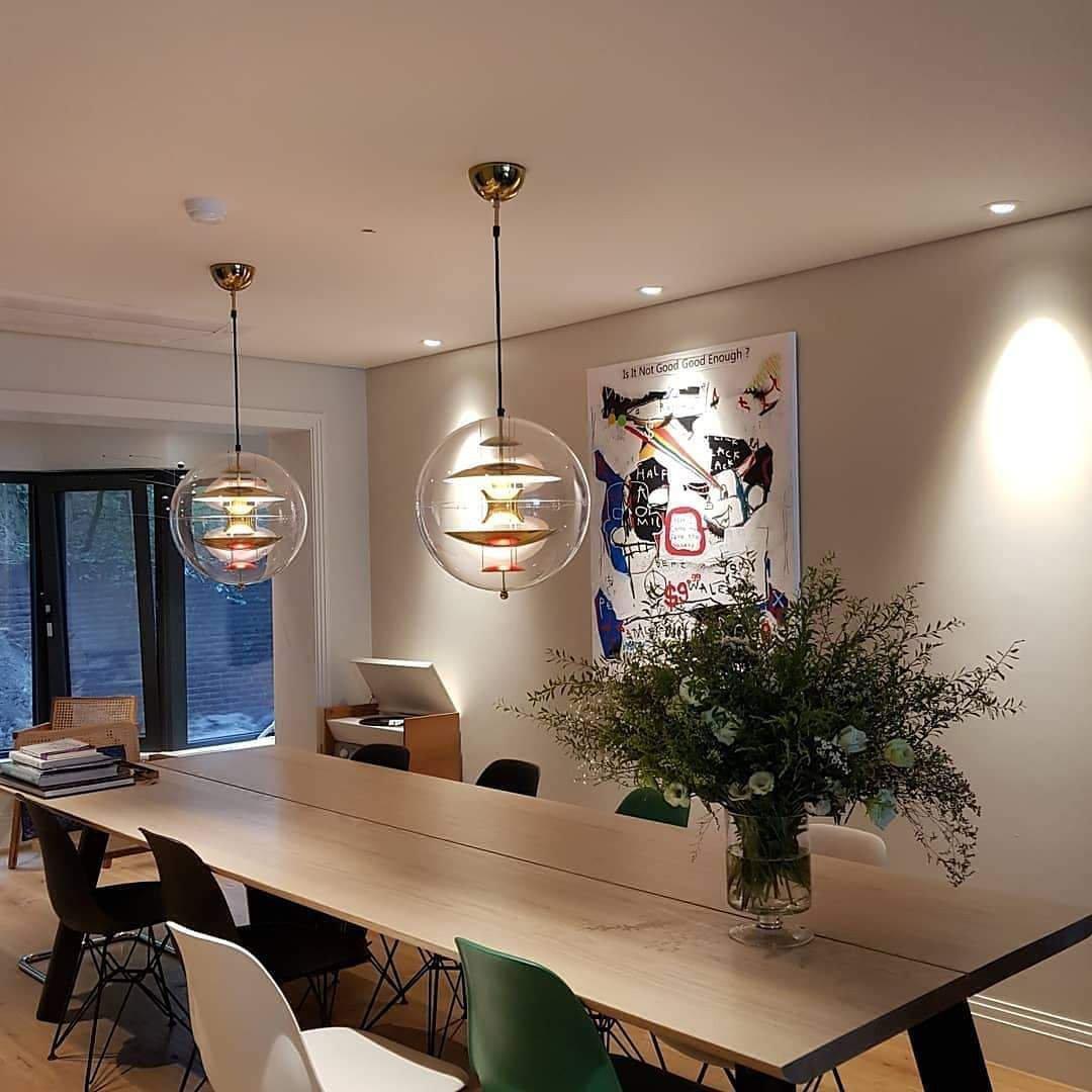 Caleca Suspension Futuriste