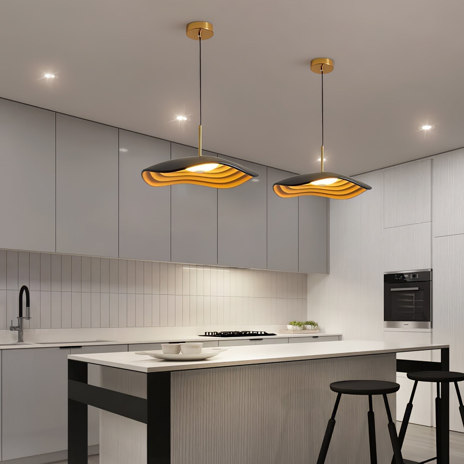 Zynthra Lampe suspendue artistique en résine