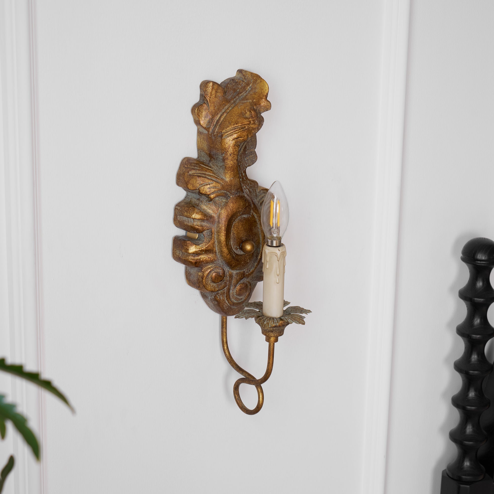 Olsilel Applique Murale Résine Métal Élégance Vintage