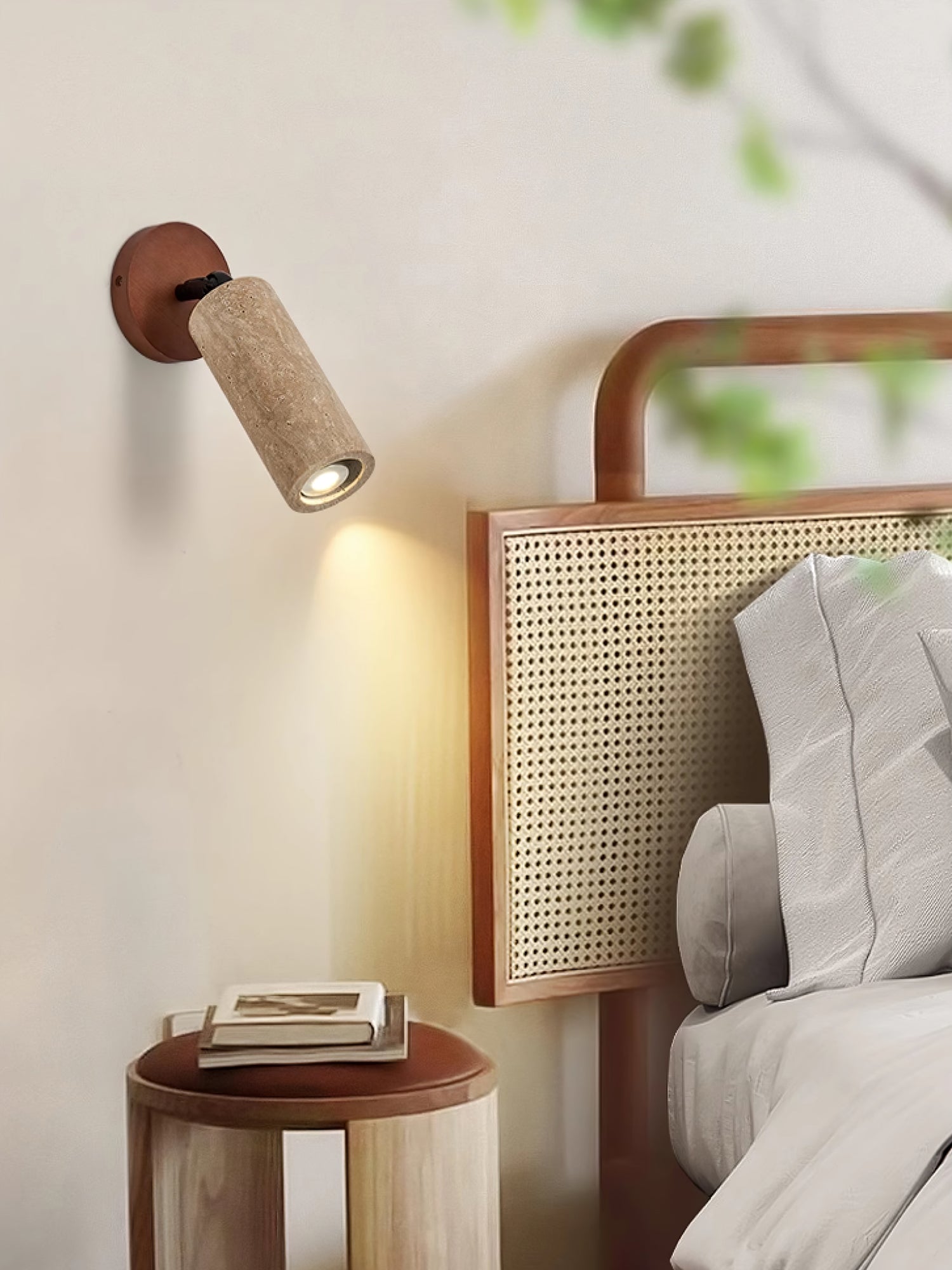 Zarinila Cylindrique-Tube Travertin Luminaire Mural
