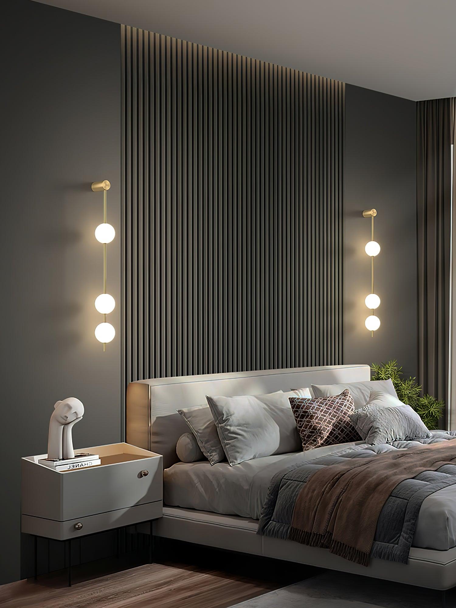 Lustra Applique Murale Sphères Verticales Laiton