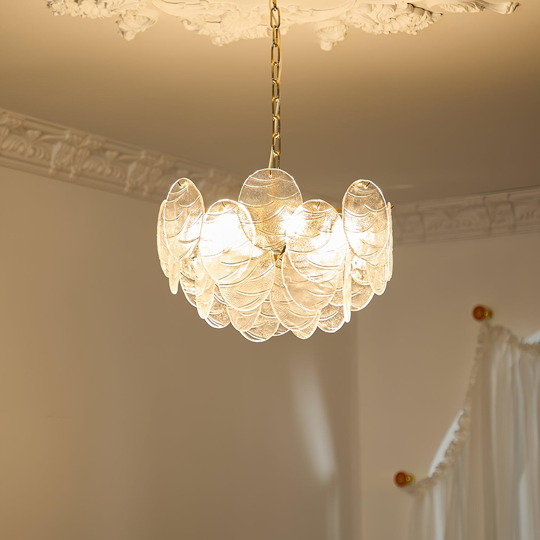 Lustrous Lustre Victorien en Verre Finition Dorée