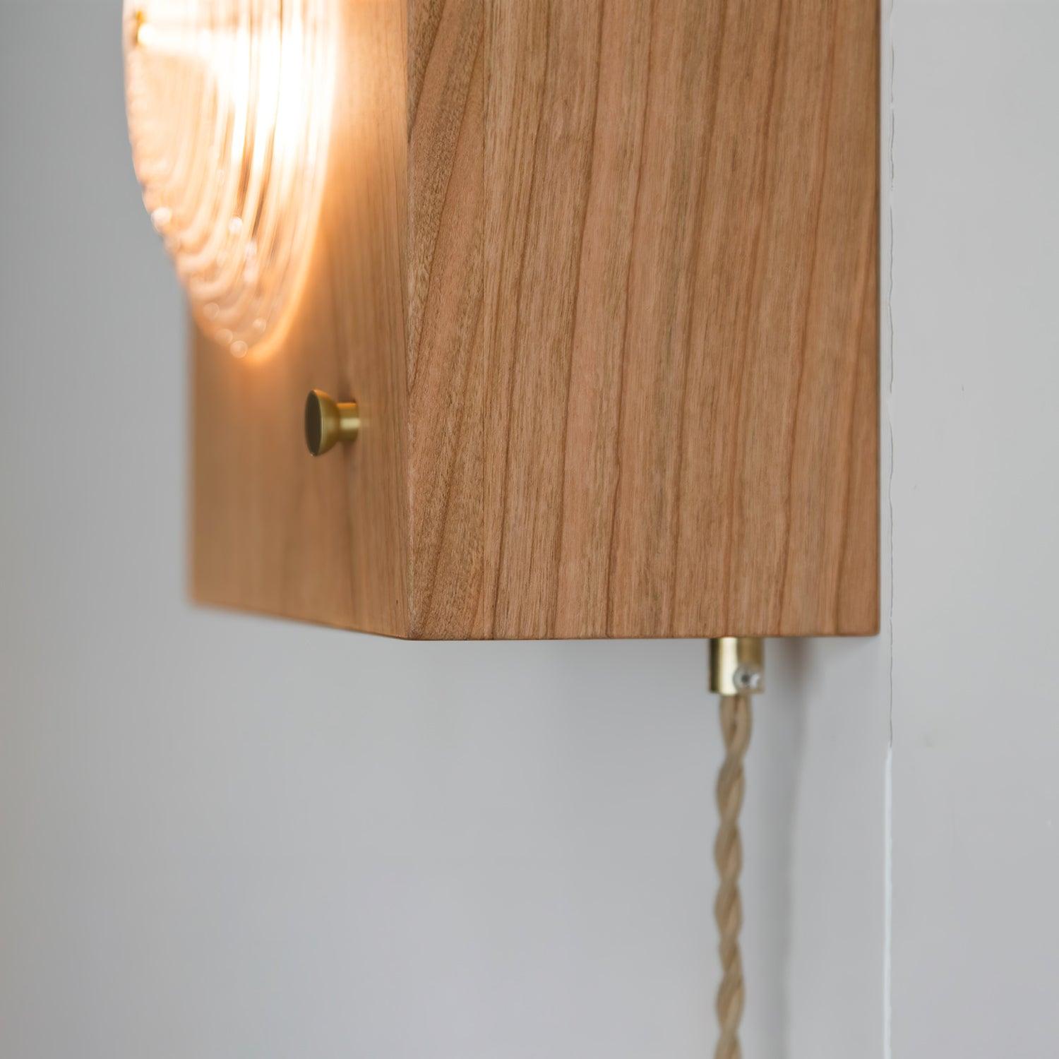 Echo Fashion Glass Wall Lamp