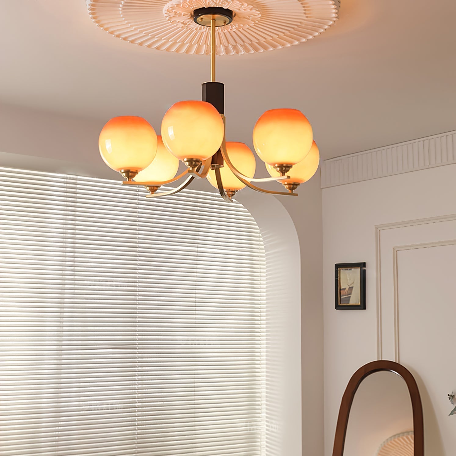 Aurora Lustre Vintage Caramel Globe