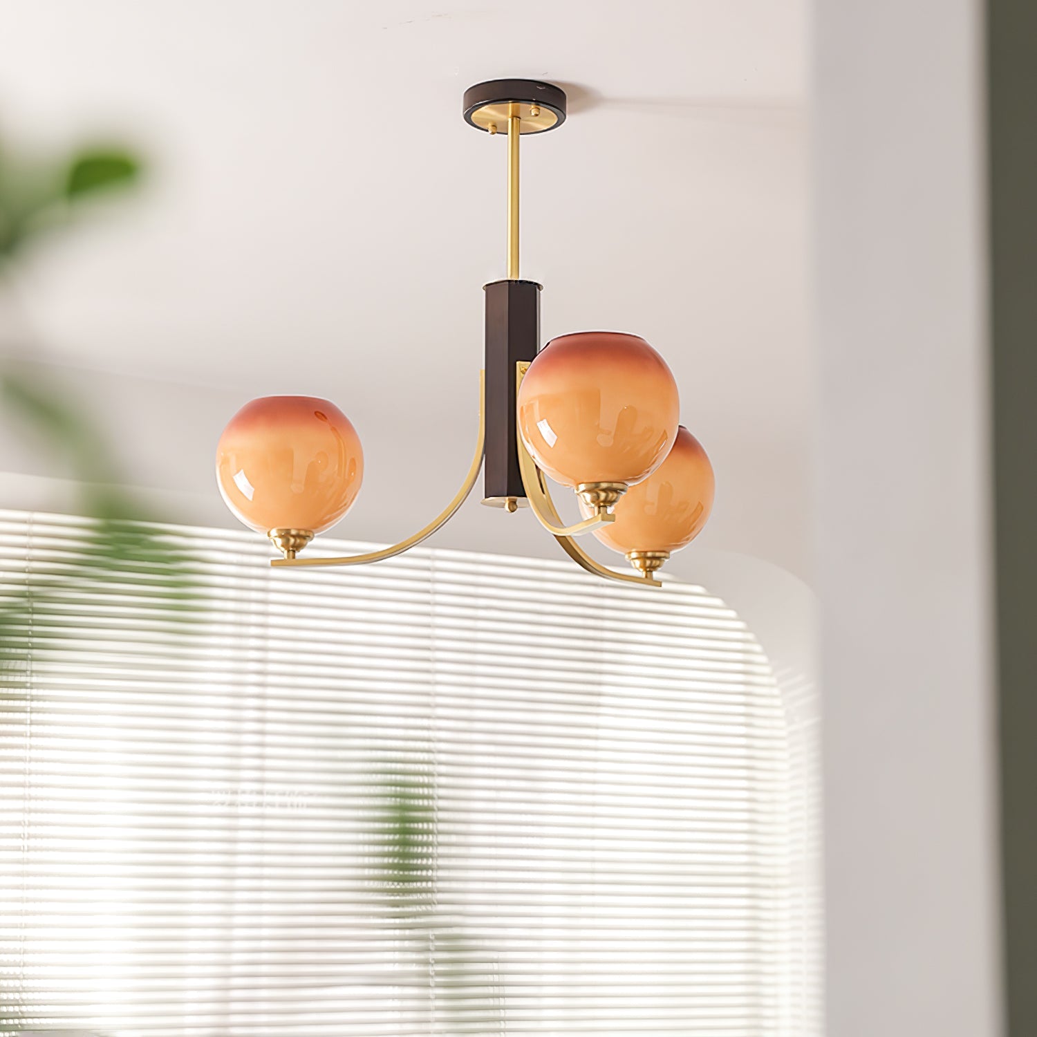 Aurora Lustre Vintage Caramel Globe